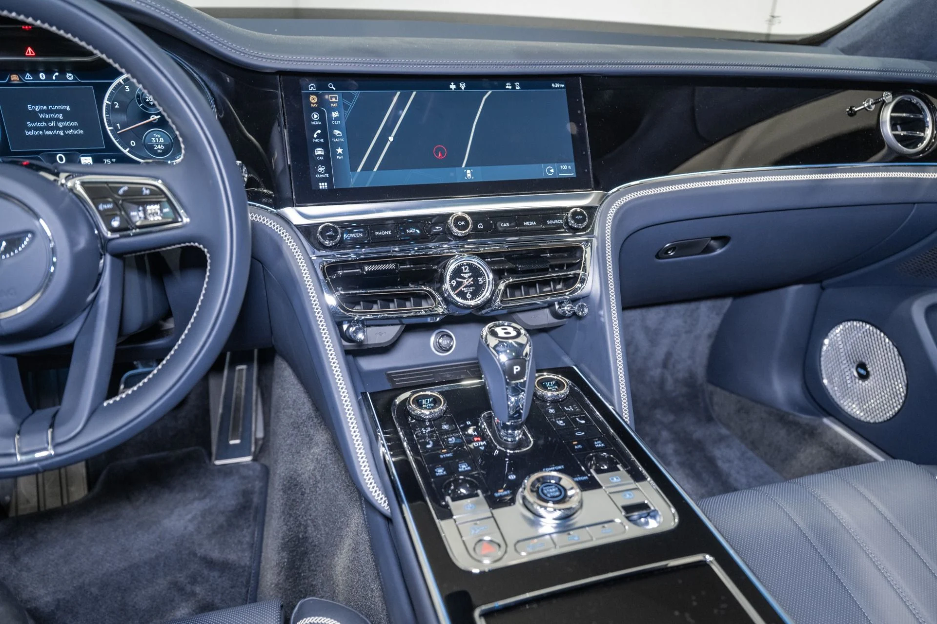 mph035_830442597_Used_2024_Bentley_Flying_Spur_Edition_8_1777999219_eae8799dd9