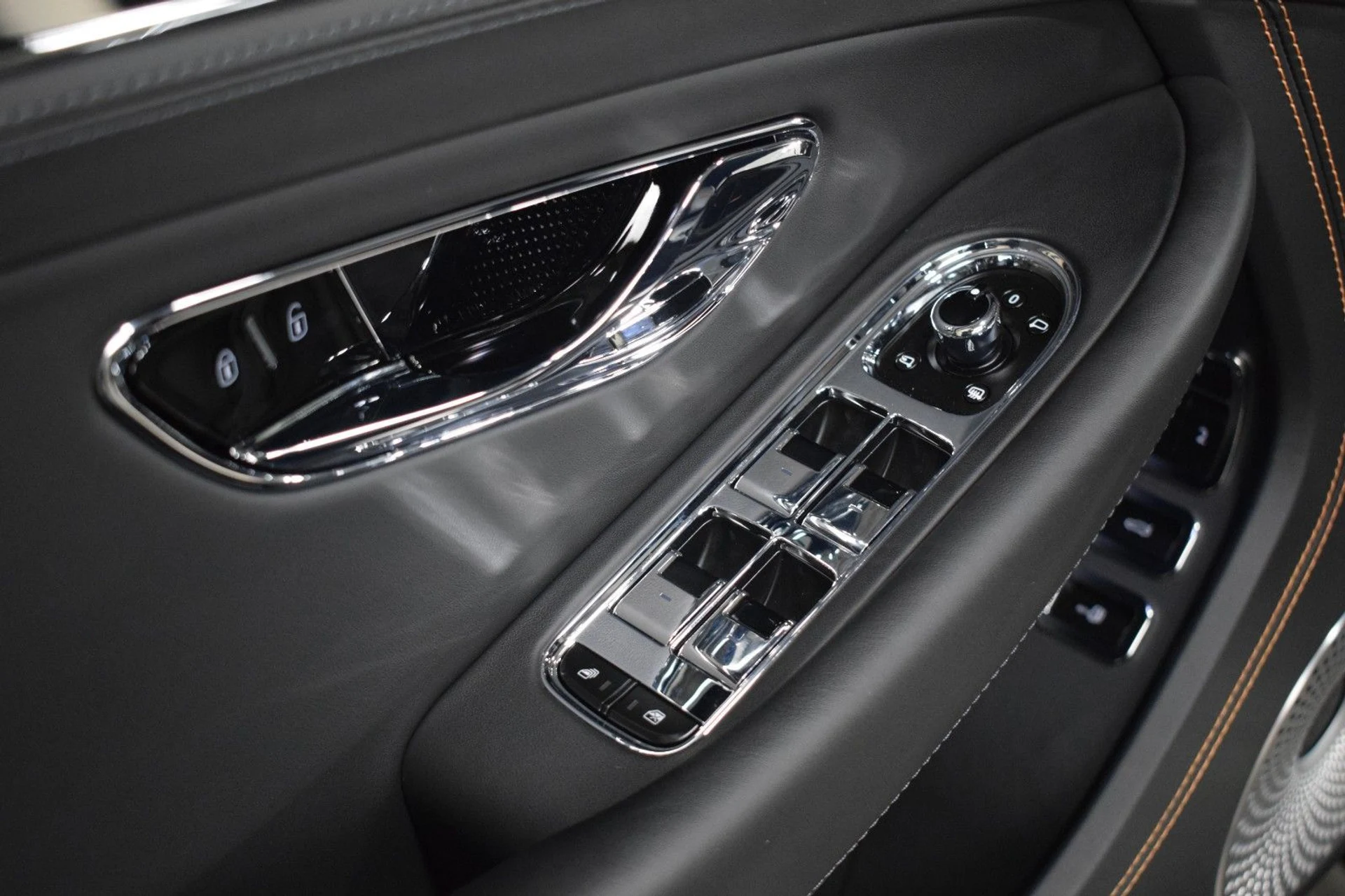 mph035_834440832_13cedd59b52d3483eb90a599c90d7d89x_85e07055a3