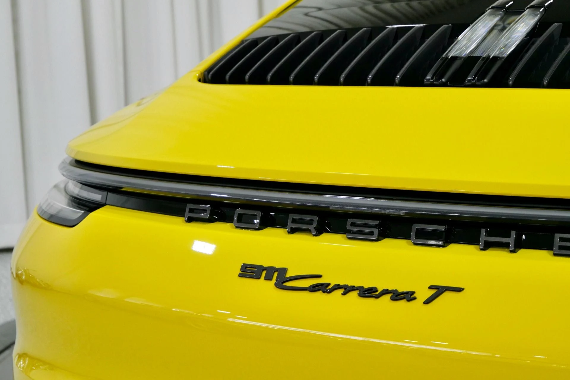 mph035_842634299_Used_2023_Porsche_911_Carrera_T_PASM_Sport_Suspension_Sport_Exhaust_18_Way_Adaptive_Seats_1763574011_f6072650de