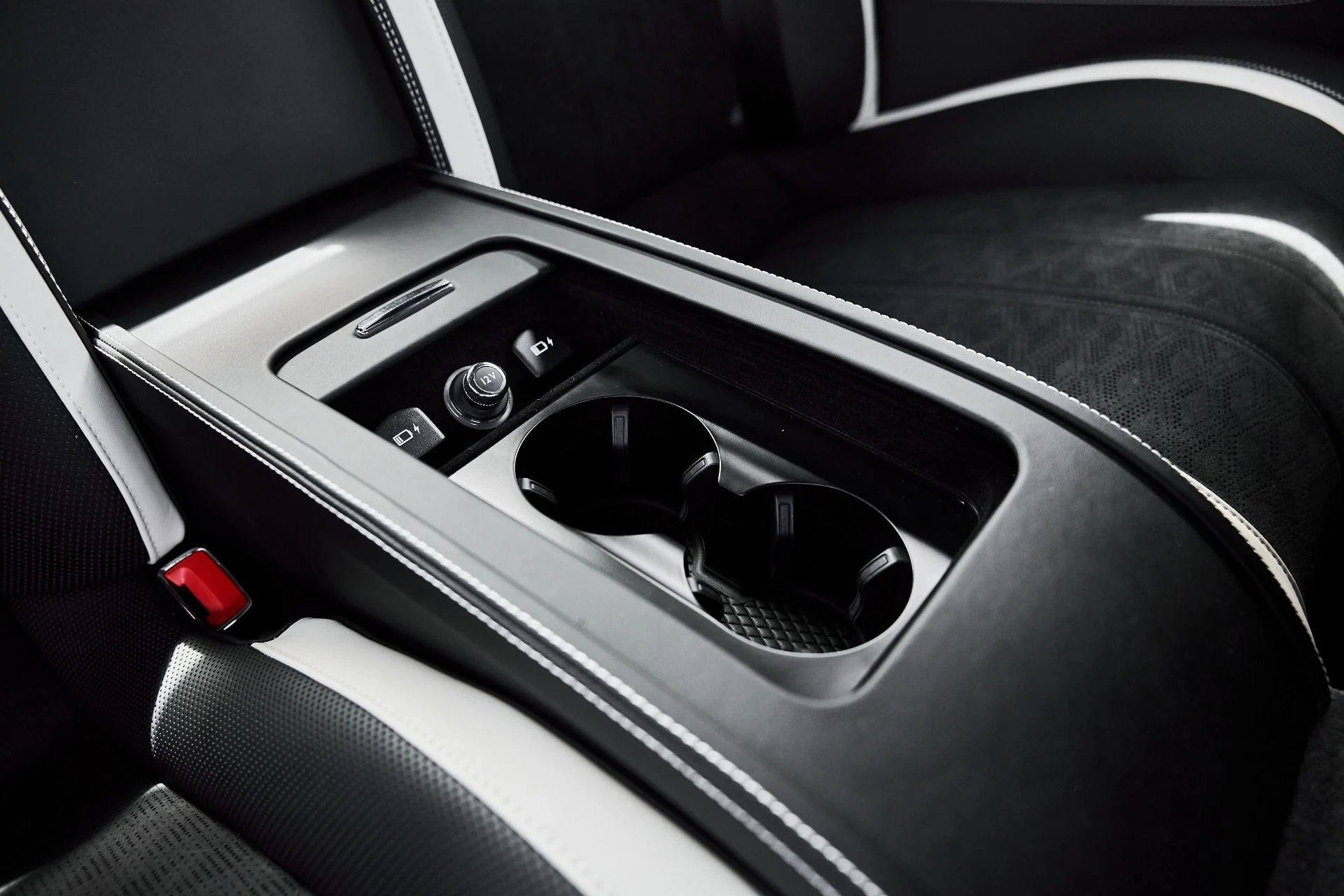 mph035_849396471_Used_2025_Bentley_Continental_GT_Speed_1777077762_3dbf3fdb05