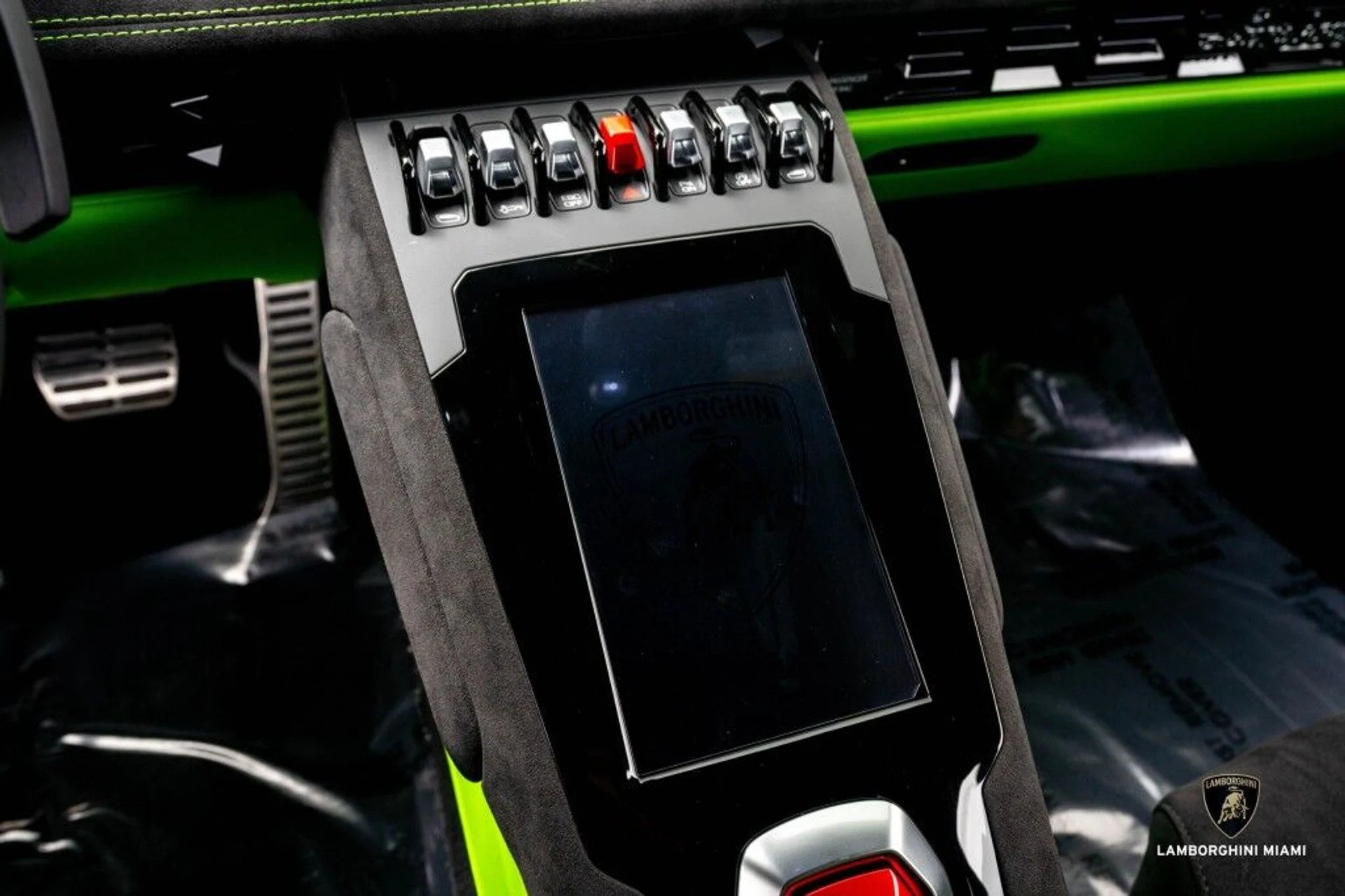 mph035_855360793_a3902de6057f1f425c00df91f4f87ac9_919617c516