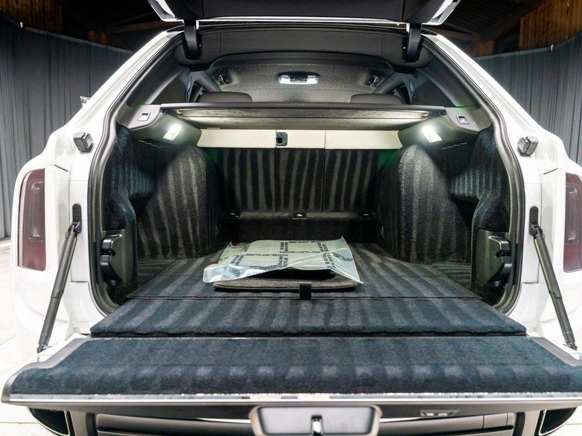 mph035_856819555_b5_UZH_Xs_Efy_Ipzp_ZJ_16_CC_3r_RBIUM_2d224edc91