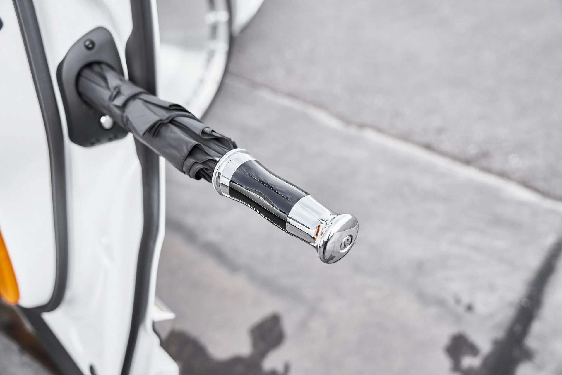 mph035_861685254_Used_2025_Rolls_Royce_Cullinan_Base_1770950903_fc1cace7c7