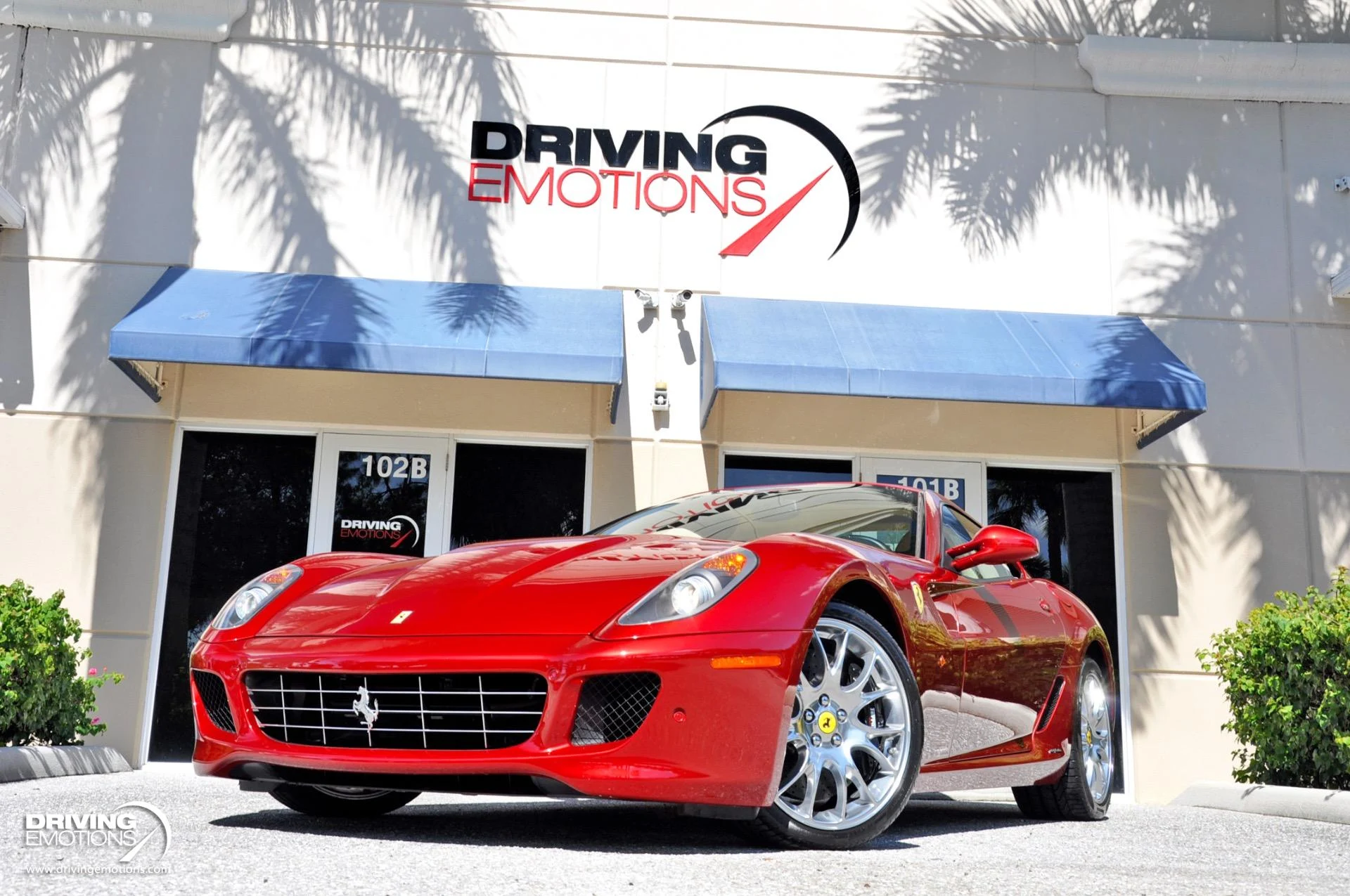 mph035_868175409_867_p36_l_4ea0f64d86