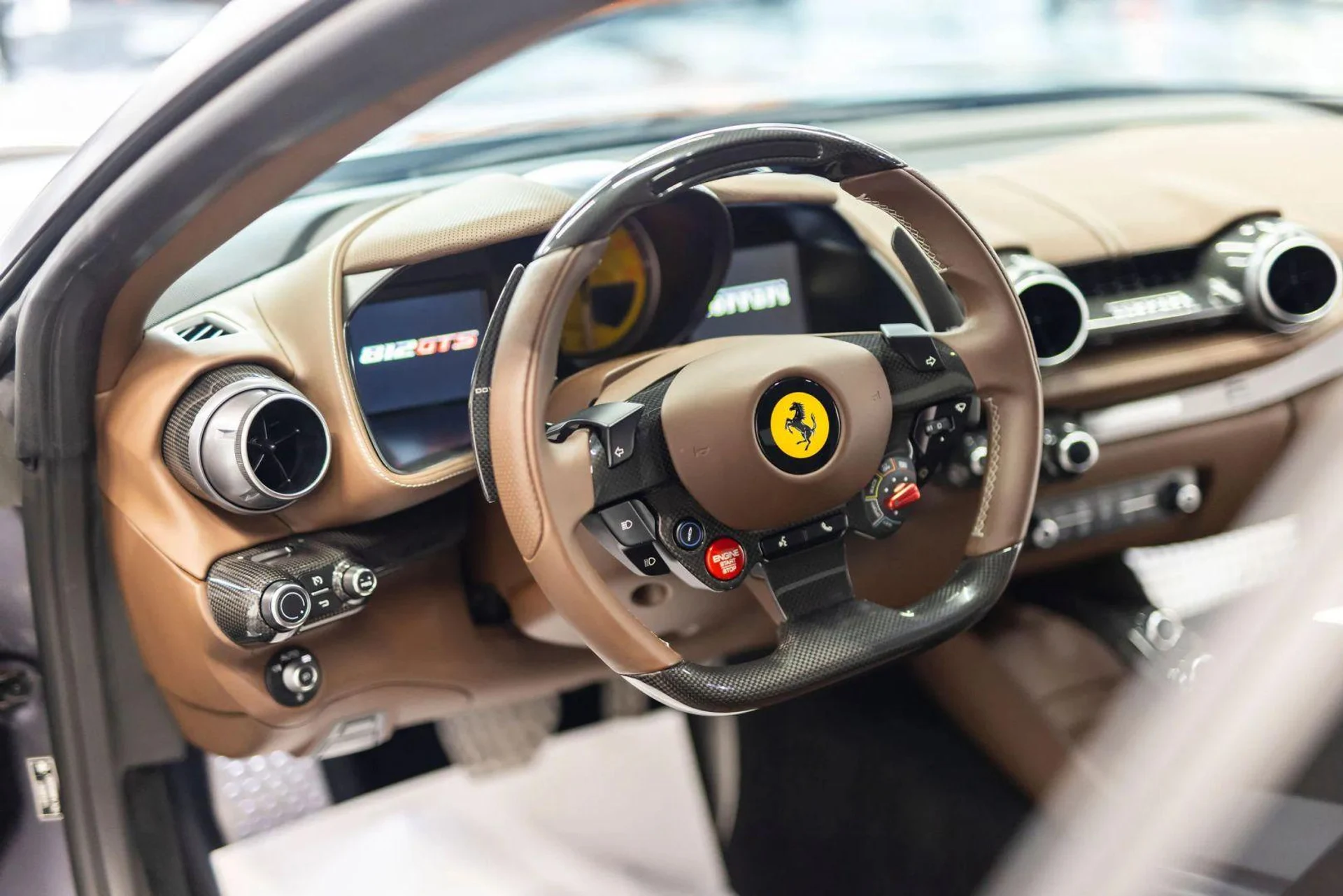 mph035_87258014_Used_2023_Ferrari_812_GTS_Convertible_2_D_1792452579_bdcaa8738e