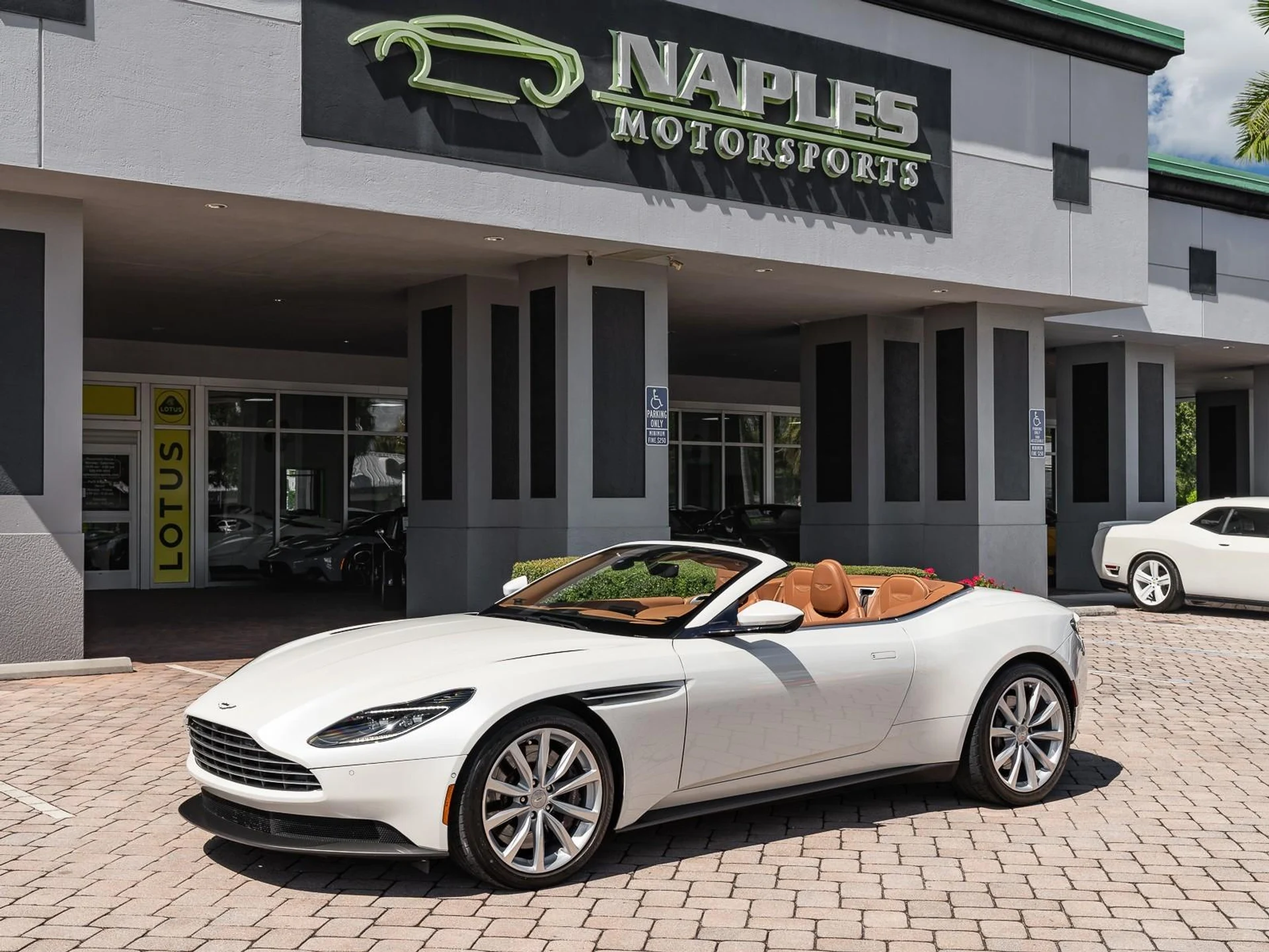 mph035_880193383_Used_2019_Aston_Martin_DB_11_1760731551_835da81362