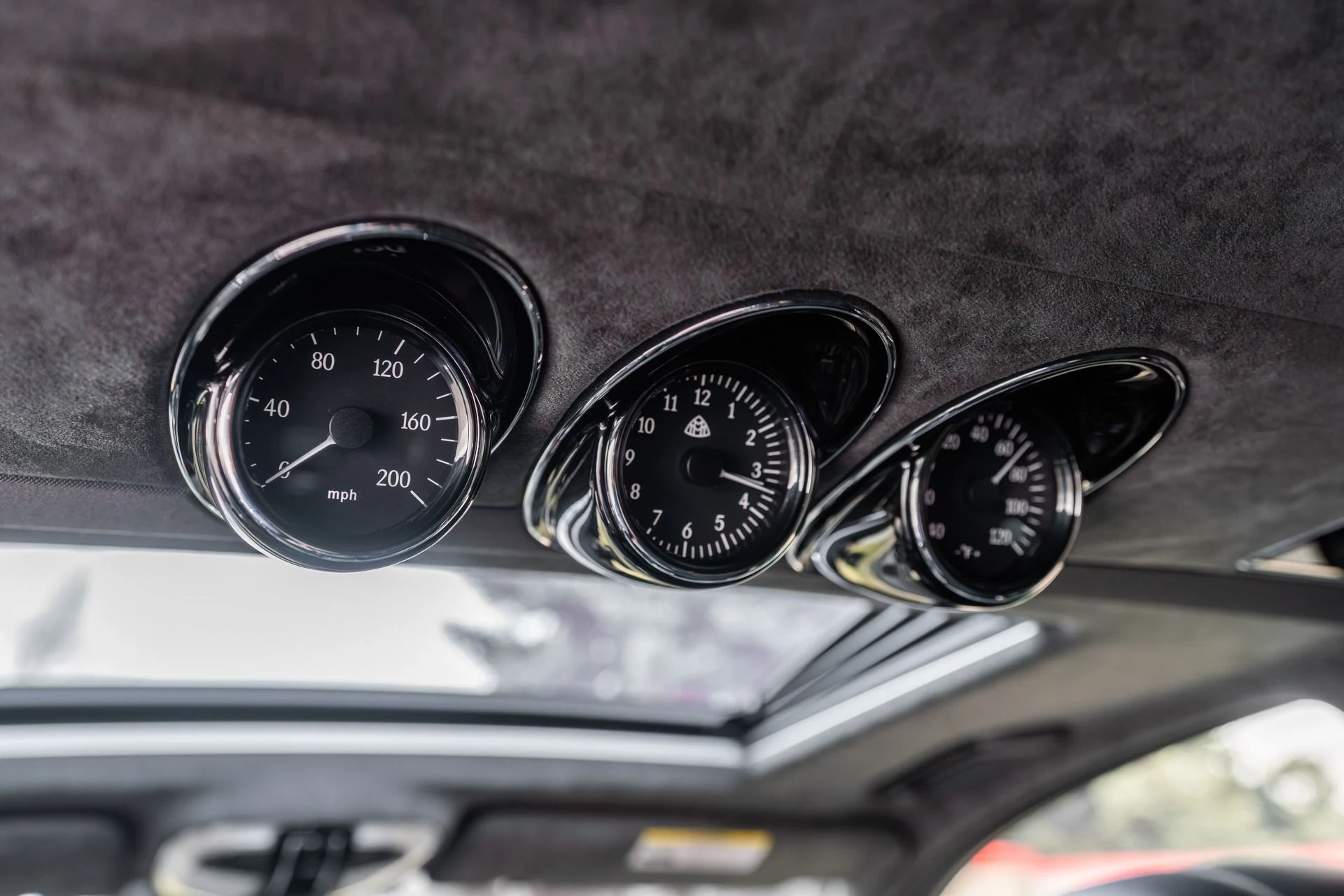 mph035_88689449_11544_p36_l_da5f7471ca