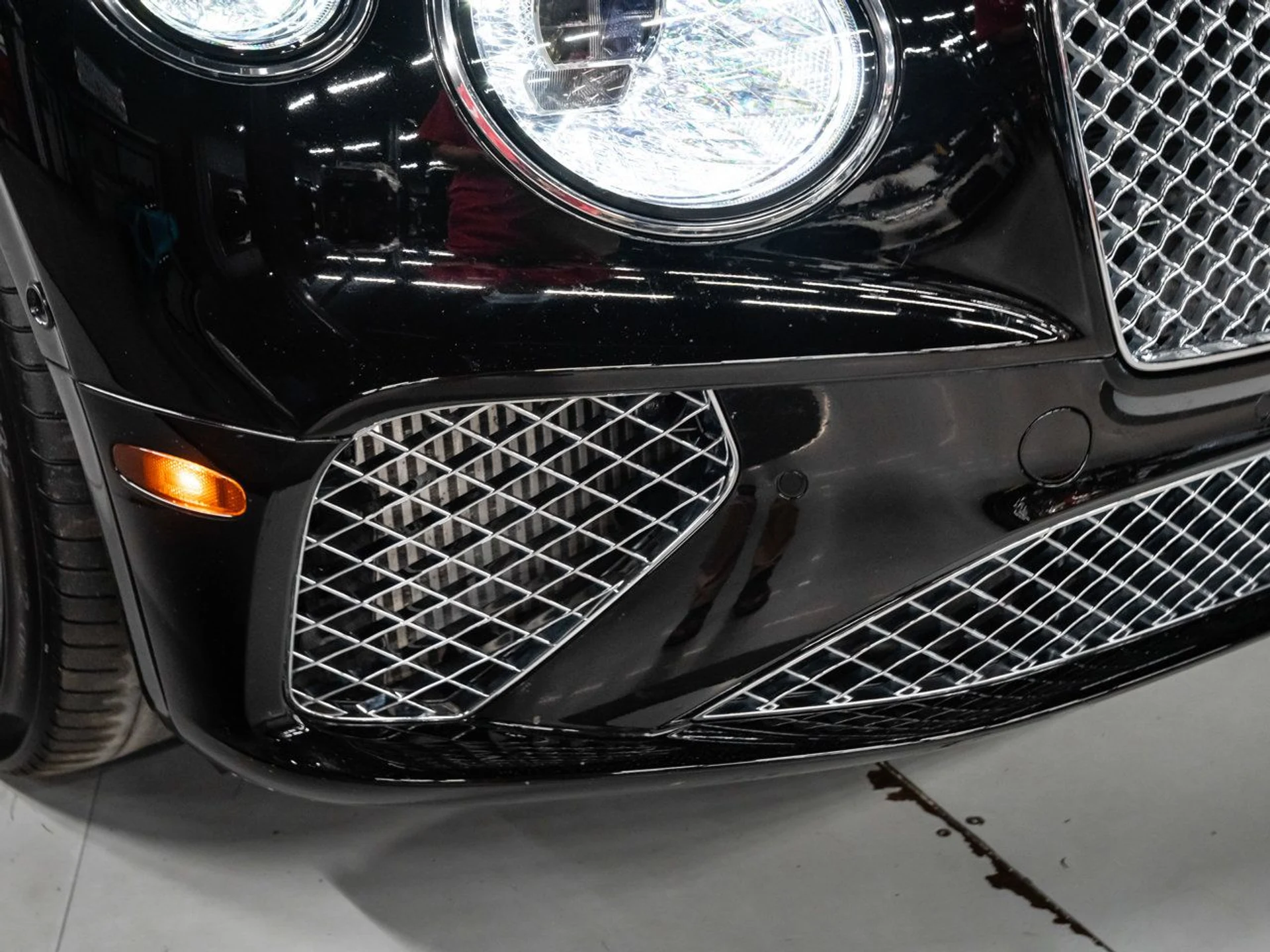 mph035_892374716_bentley_continental_2020_3ee725480f