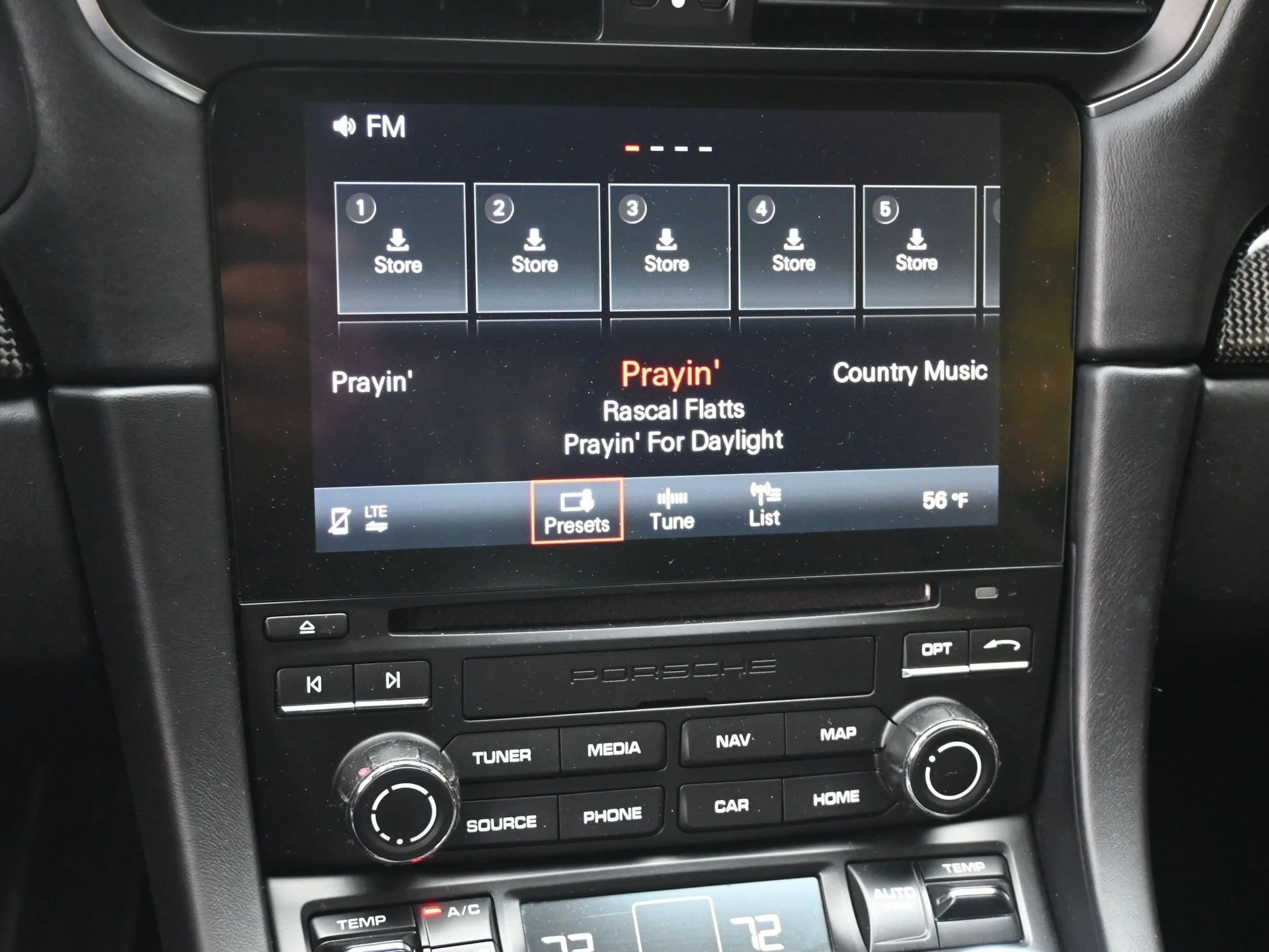 mph035_893636973_5e97acf87c352006080c12e90a993710x_442768dbb4