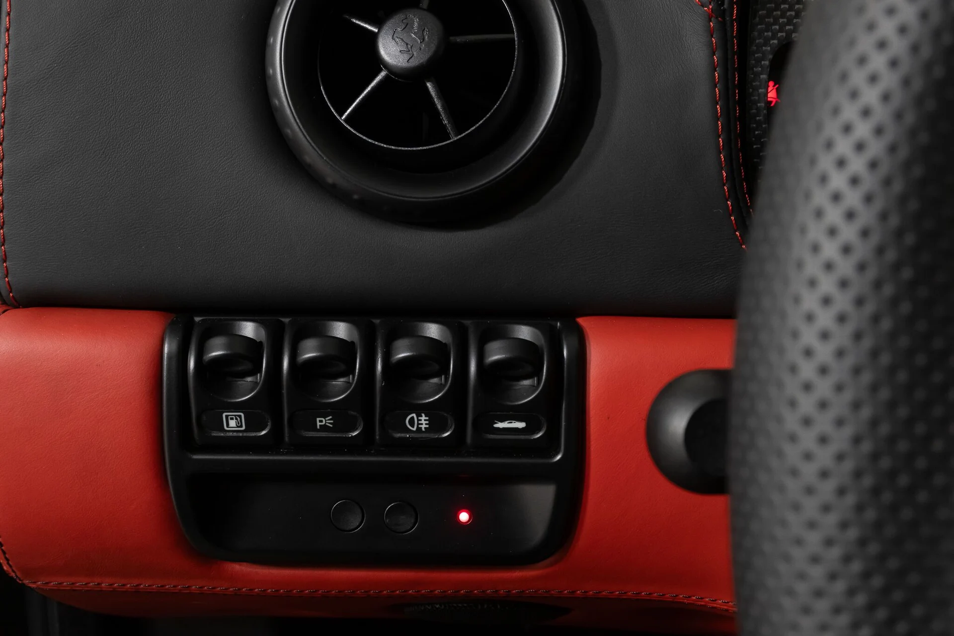 mph035_896929089_65afb7086444110f5c4ff8cb7d5436a9_2898b5bd95