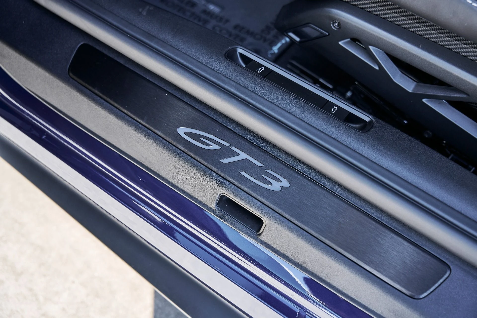 mph035_898390689_Used_2025_Porsche_911_GT_3_1769736857_5ec8b859c7