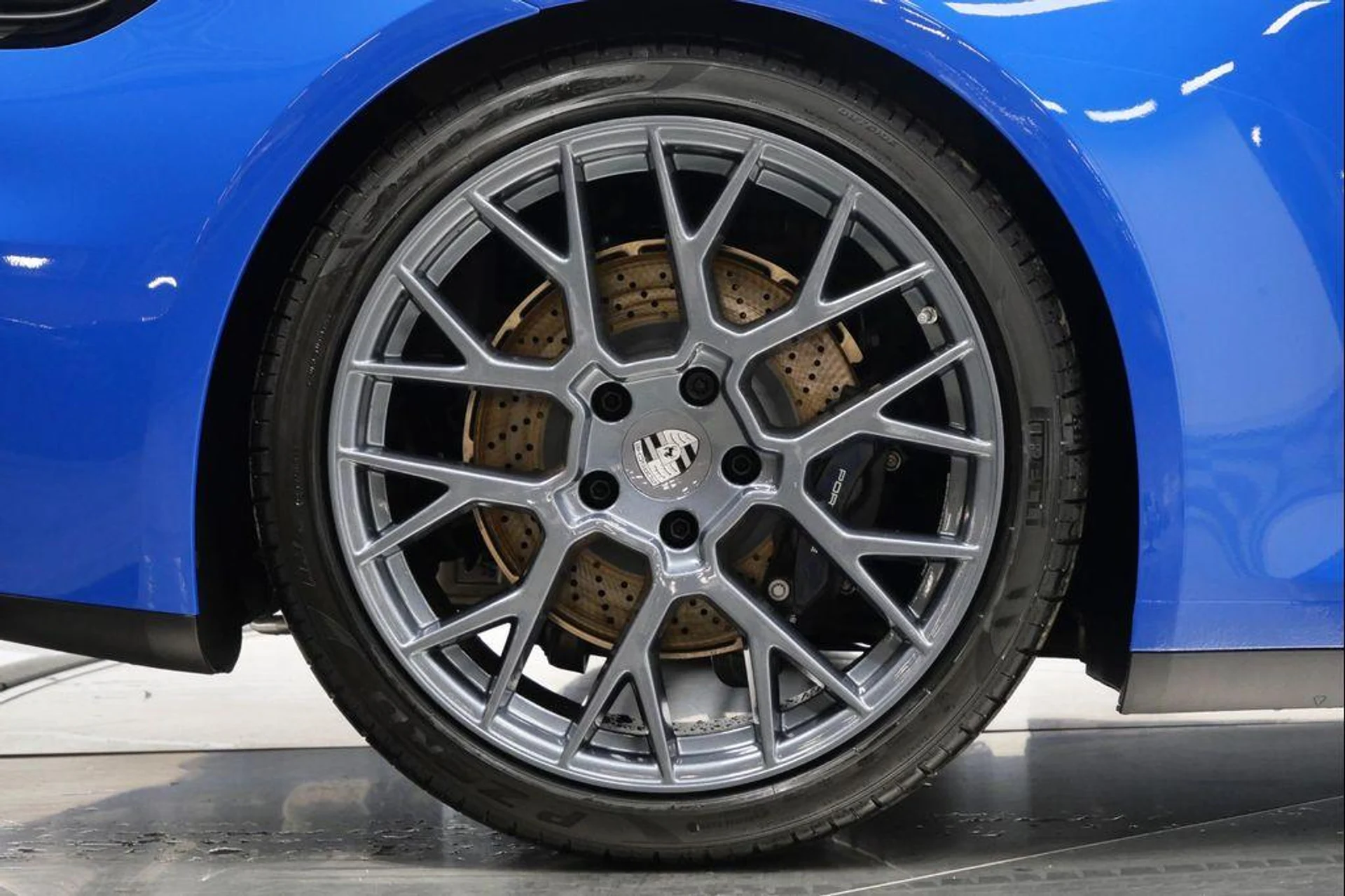 mph035_901637910_Pg_KCEHB_8tzet_Yv9kt5g_R2z_PT_Ais_64a0cc64f9