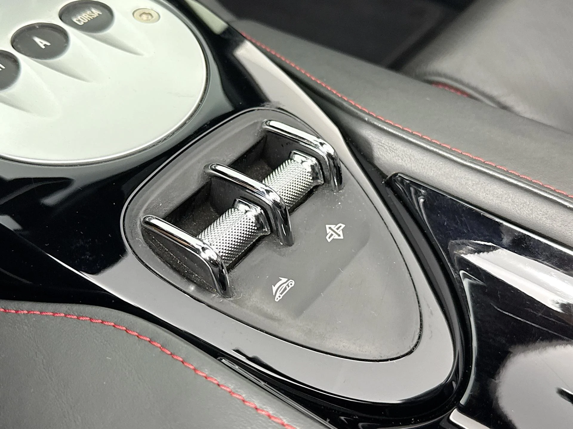 mph035_902459244_Used_2010_Lamborghini_Gallardo_LP_560_4_Spyder_1784838562_089870362f