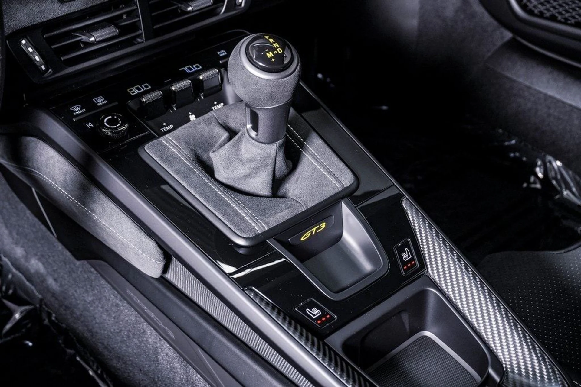 mph035_903585819_d507684a2f611e271edaf2775c389e1cx_4306778724