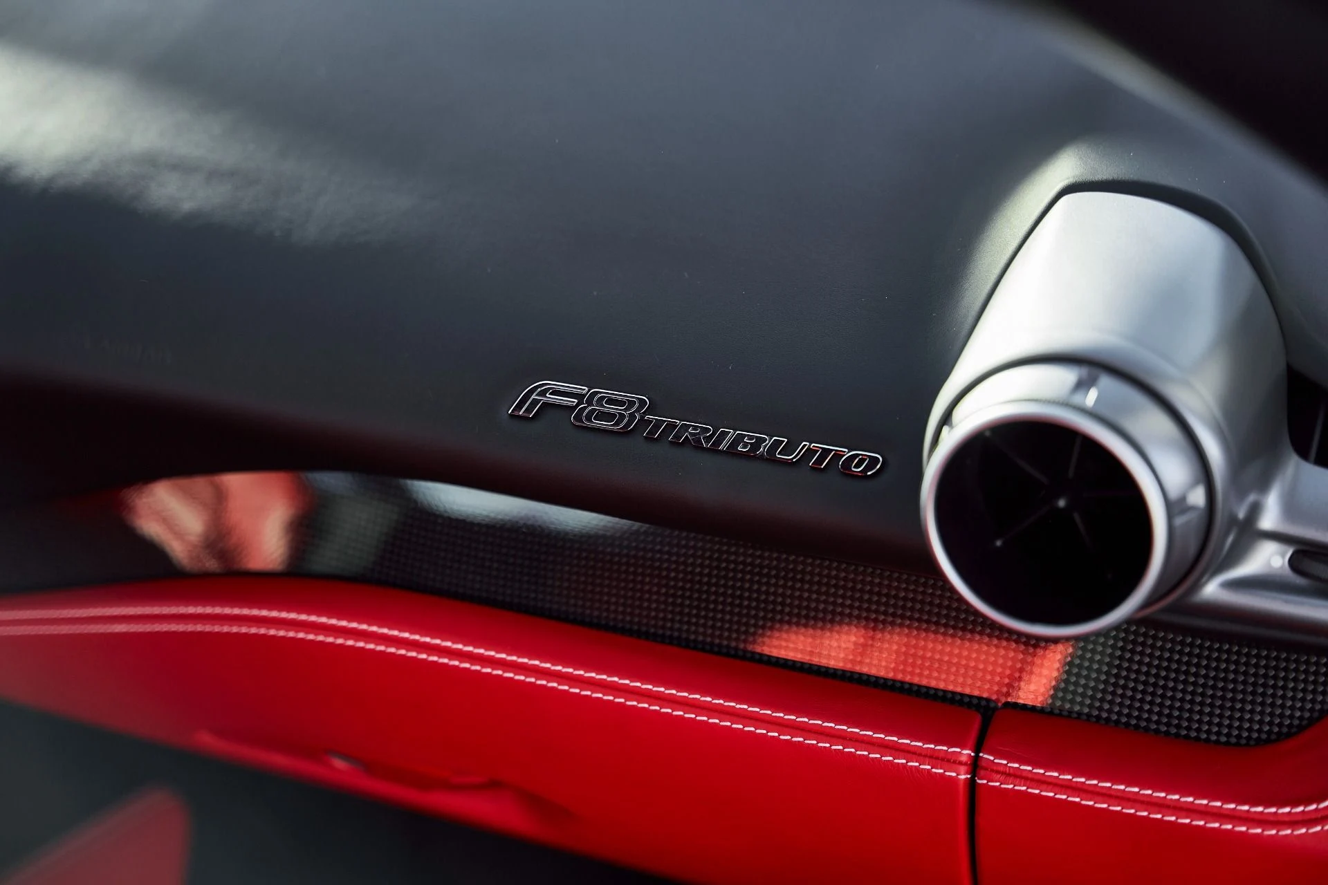 mph035_904642336_Used_2021_Ferrari_F8_Tributo_1766025182_b0e3224e64