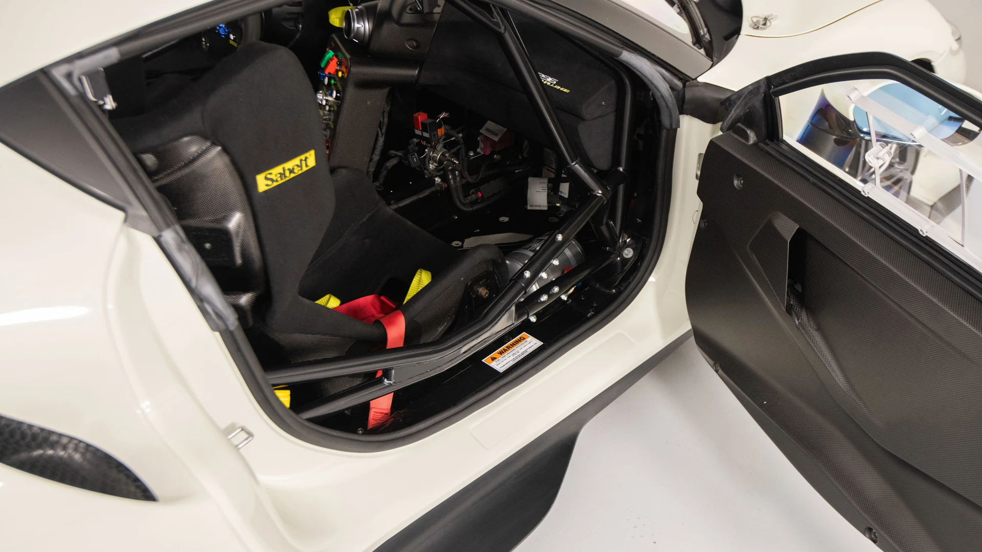 mph035_909762815_d64f2872062940fbb58be76fb8980e6a_f2de670143