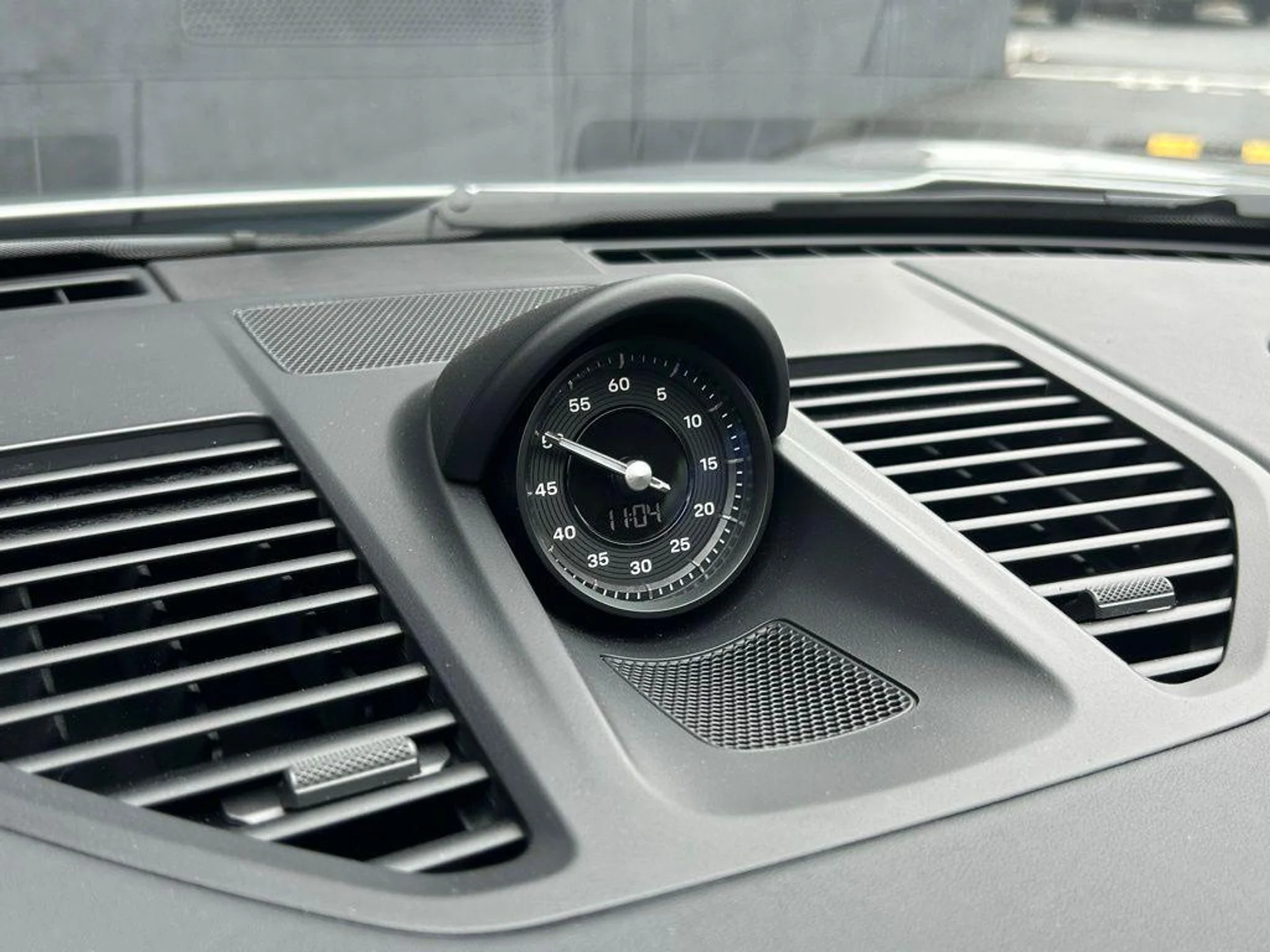 mph035_910930476_ktx0nn_GMFN_44j_L2t3bk_Ked_Opb_Cg_767ae2a7bc