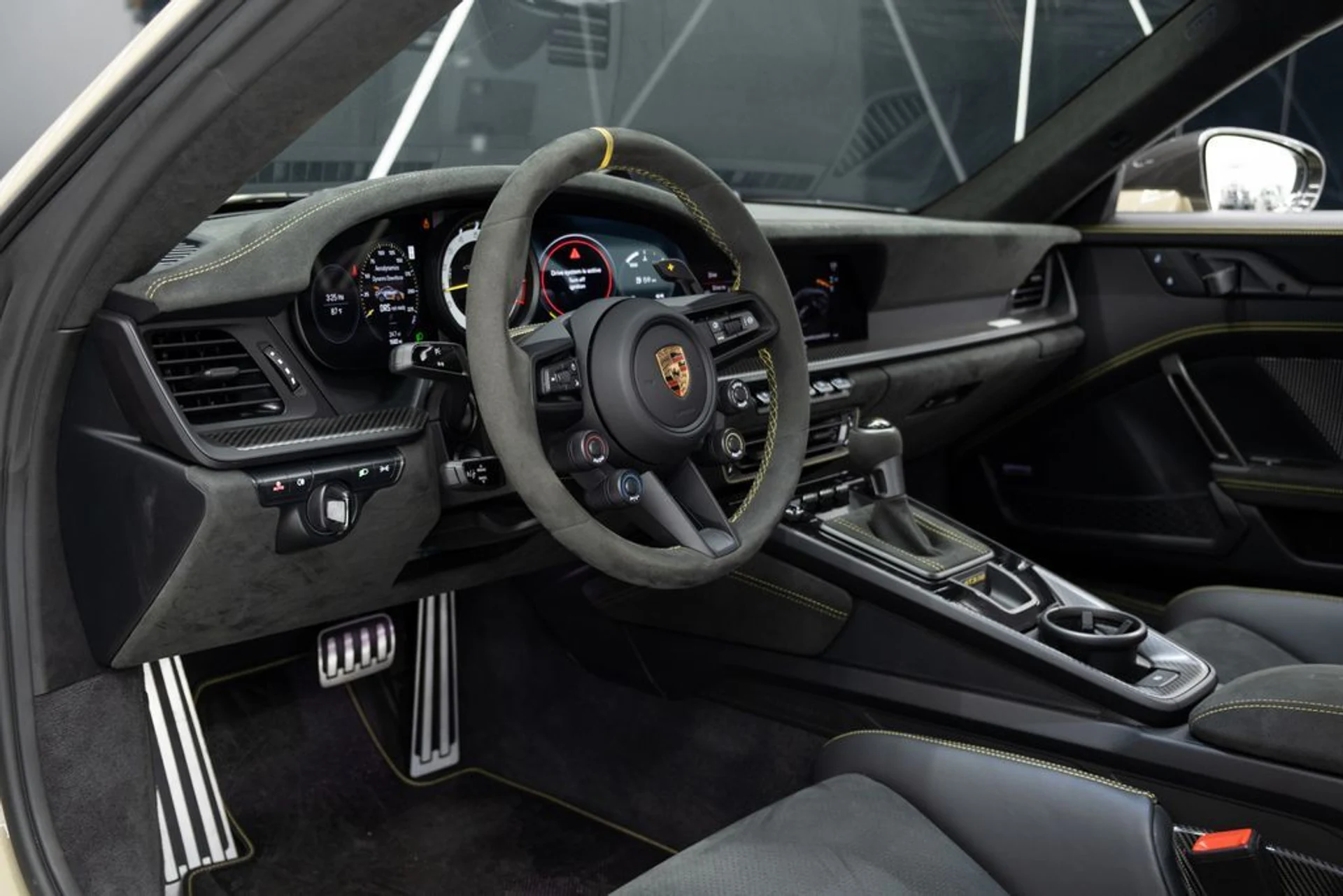 mph035_914528676_a816ae8c609bb5e4e4124ac40de9427f_9592af9cae