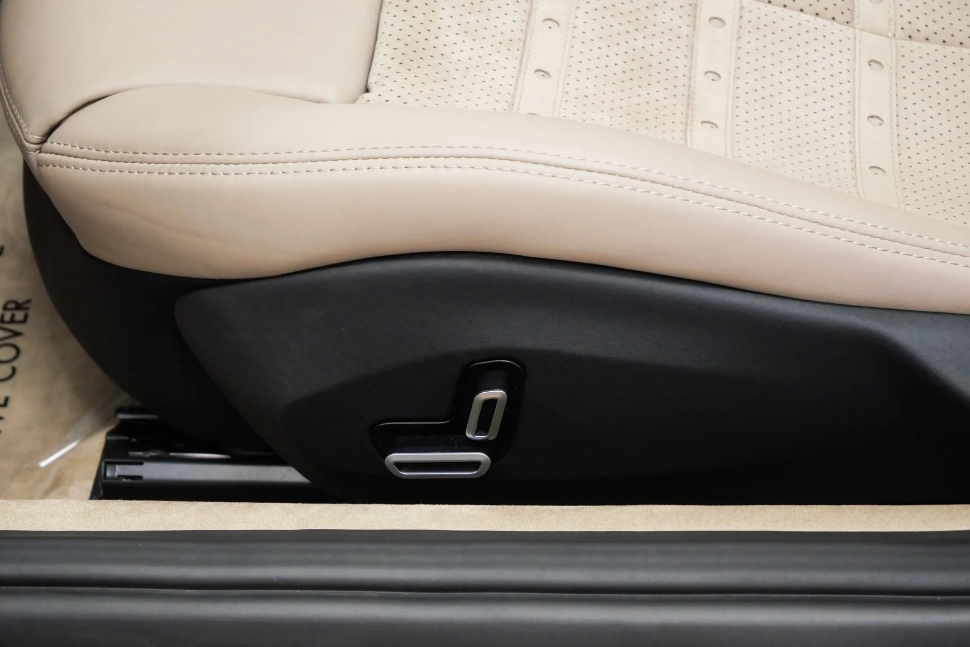 mph035_923685660_Used_2025_Ferrari_Roma_Spider_As_New_Magneride_Suspension_Loaded_with_Tech_Options_1776957266_9d9500d454