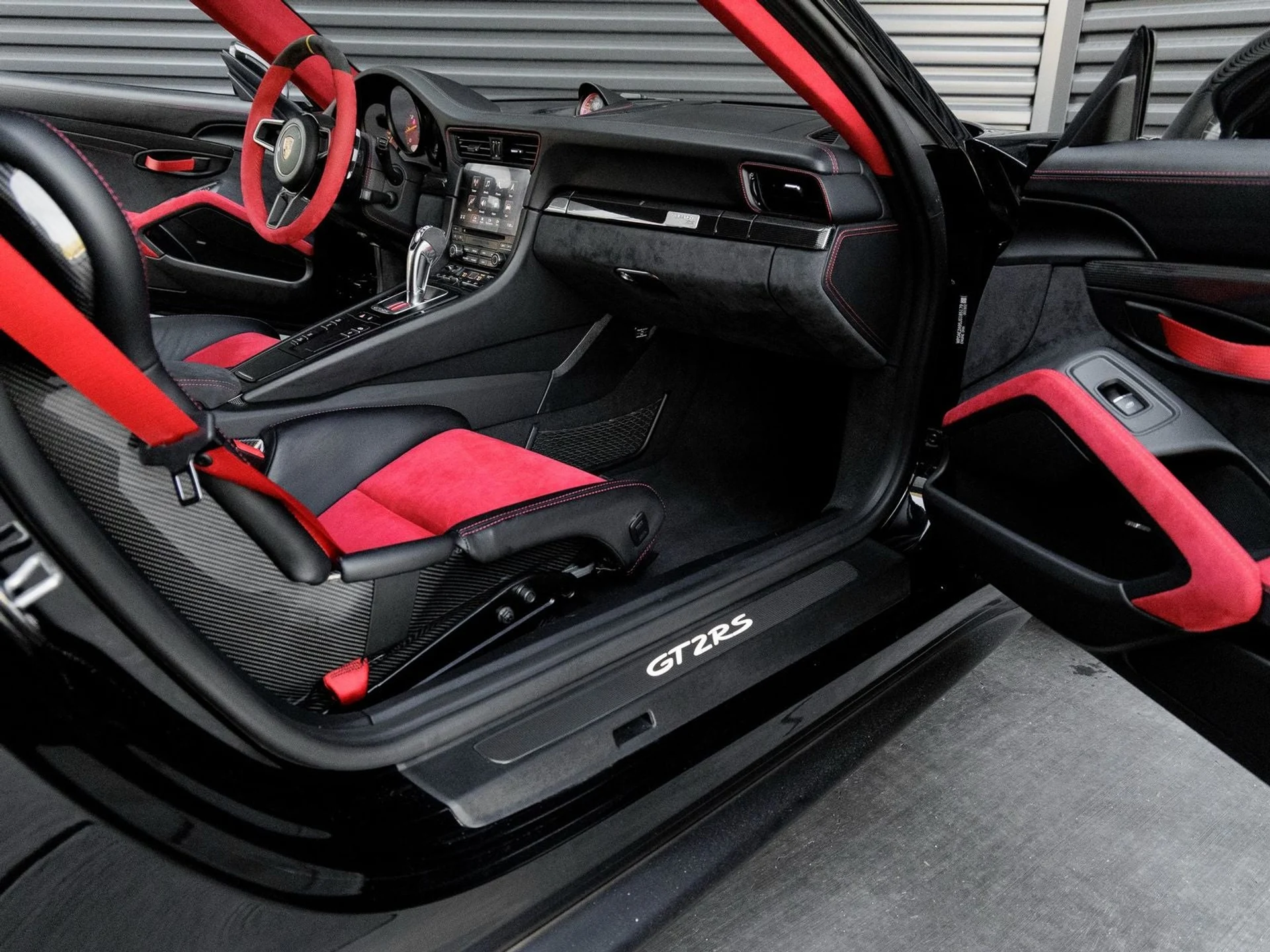 mph035_929132514_36_52f33592b0