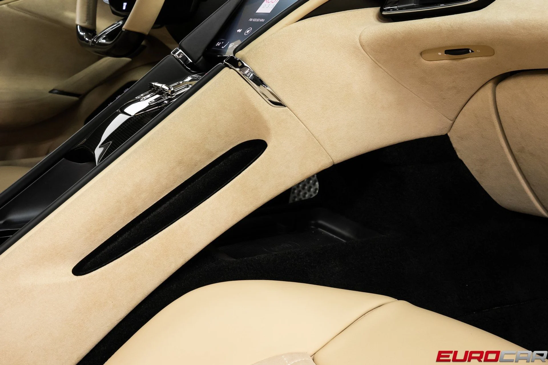 mph035_932898382_image_36_3c17fa1254