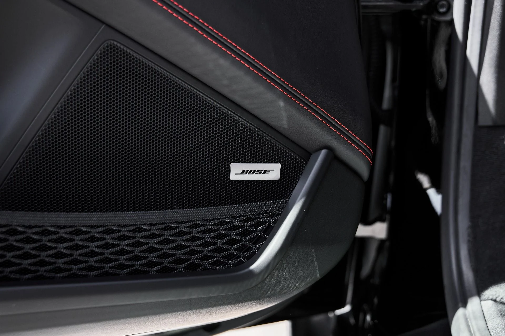 mph035_934477148_Used_2024_Porsche_911_GT_3_RS_1775094541_a885a34d38