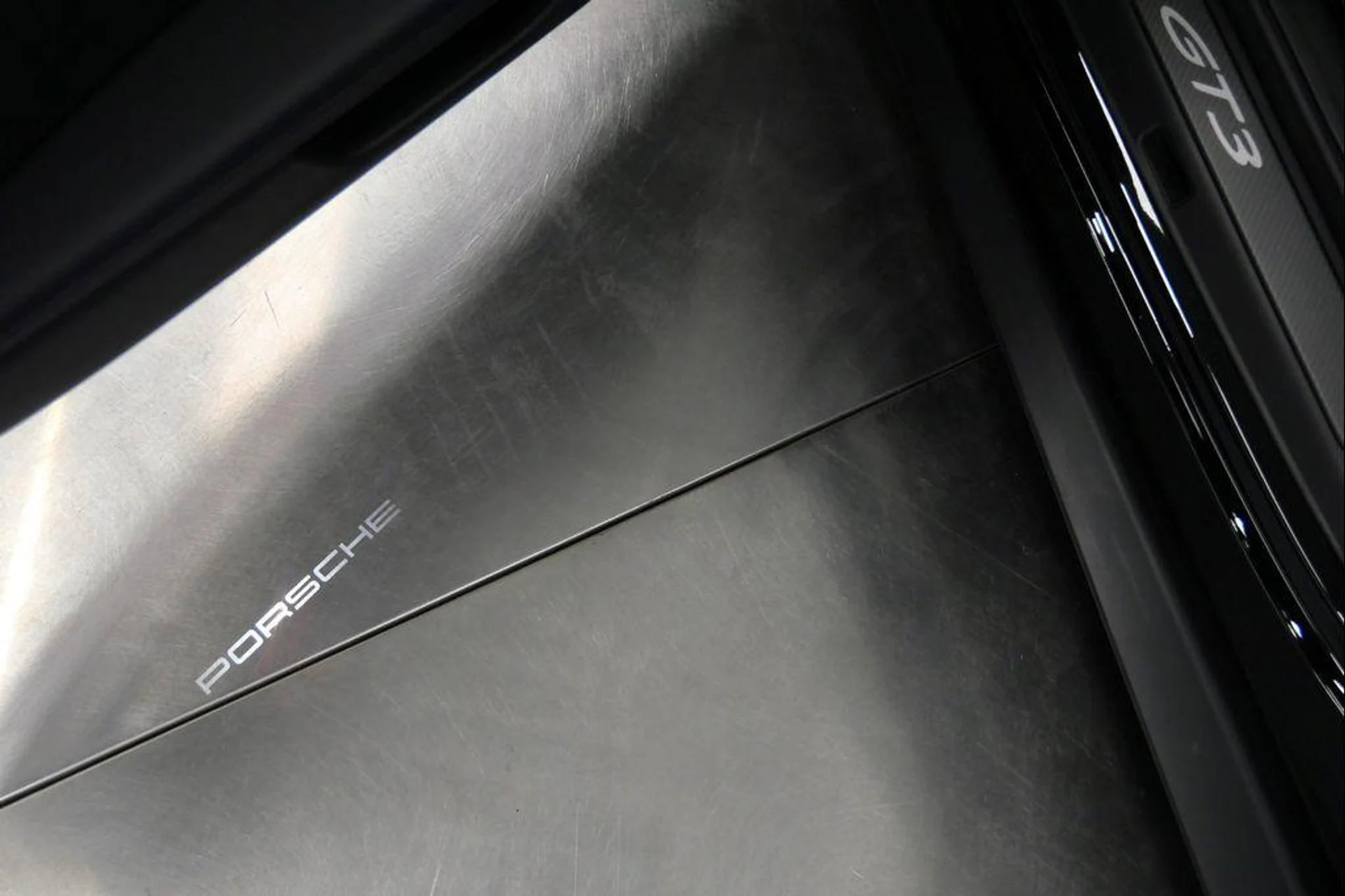 mph035_943688531_R1r5_PVIX_Pyr_S_Hwhcv_U_Ugi9jq_QU_4_0b764b34fb