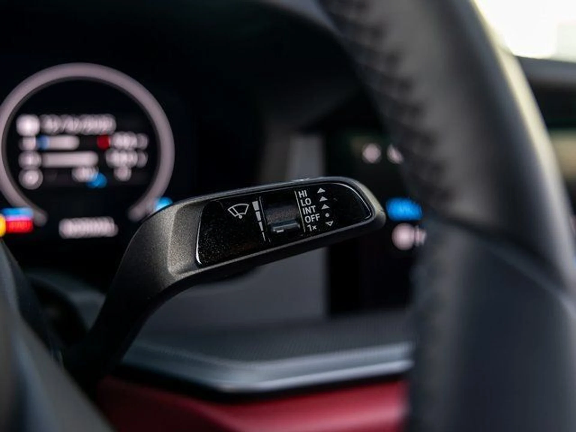 mph035_984906112_36_f22b4472dd