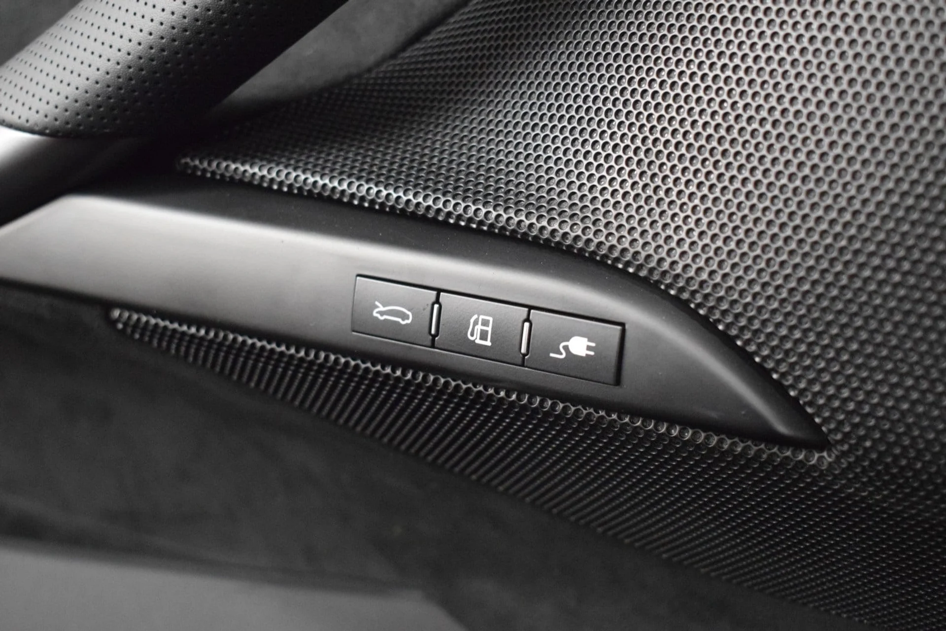 mph035_98656420_080519318ece93d4a322c5f1930b6bf3x_591a417d6d