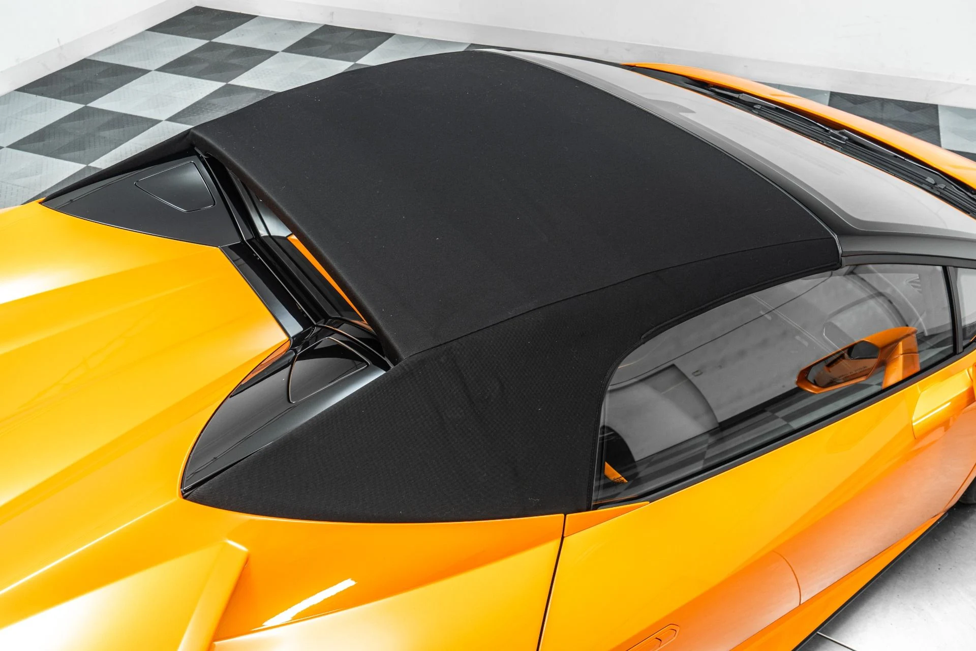 mph035_989663936_Used_2020_Lamborghini_Huracan_EVO_Spyder_Low_Miles_Full_PPF_Naturally_Aspirated_V10_1776374441_607d70e439