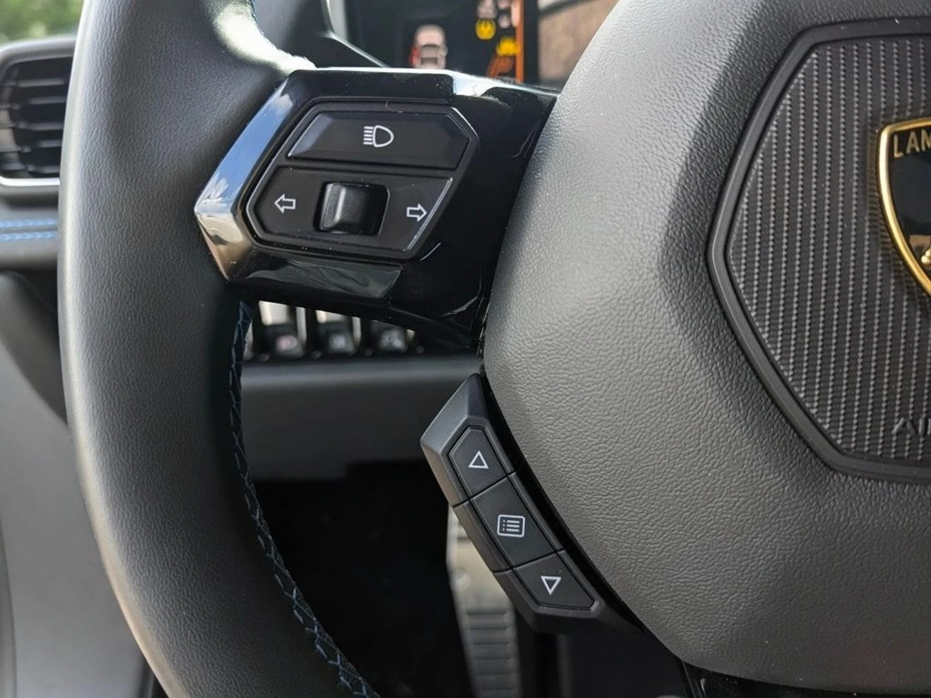 mph035_989870899_67cfff42f46b2fc88dbe63b783925e9bx_28f499342a