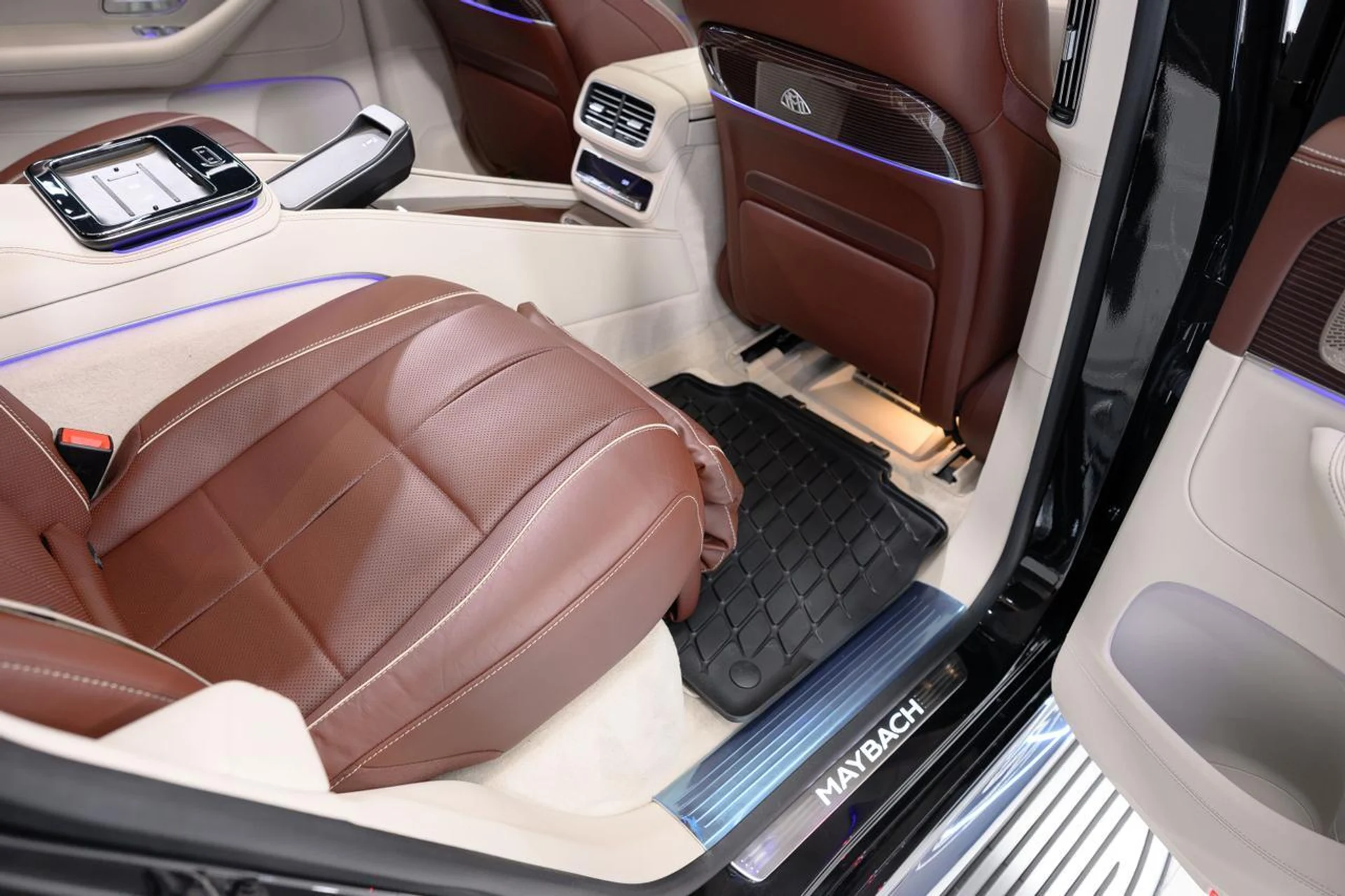 mph035_990439729_e6947ecb92bf316f7af1b92840969b9c_bfa77219d7