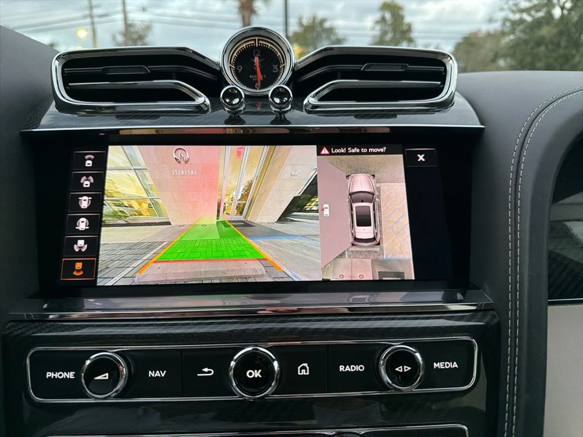 mph035_993360454_28aa7c57f636a4b356a245474d355409_8dea96ce60