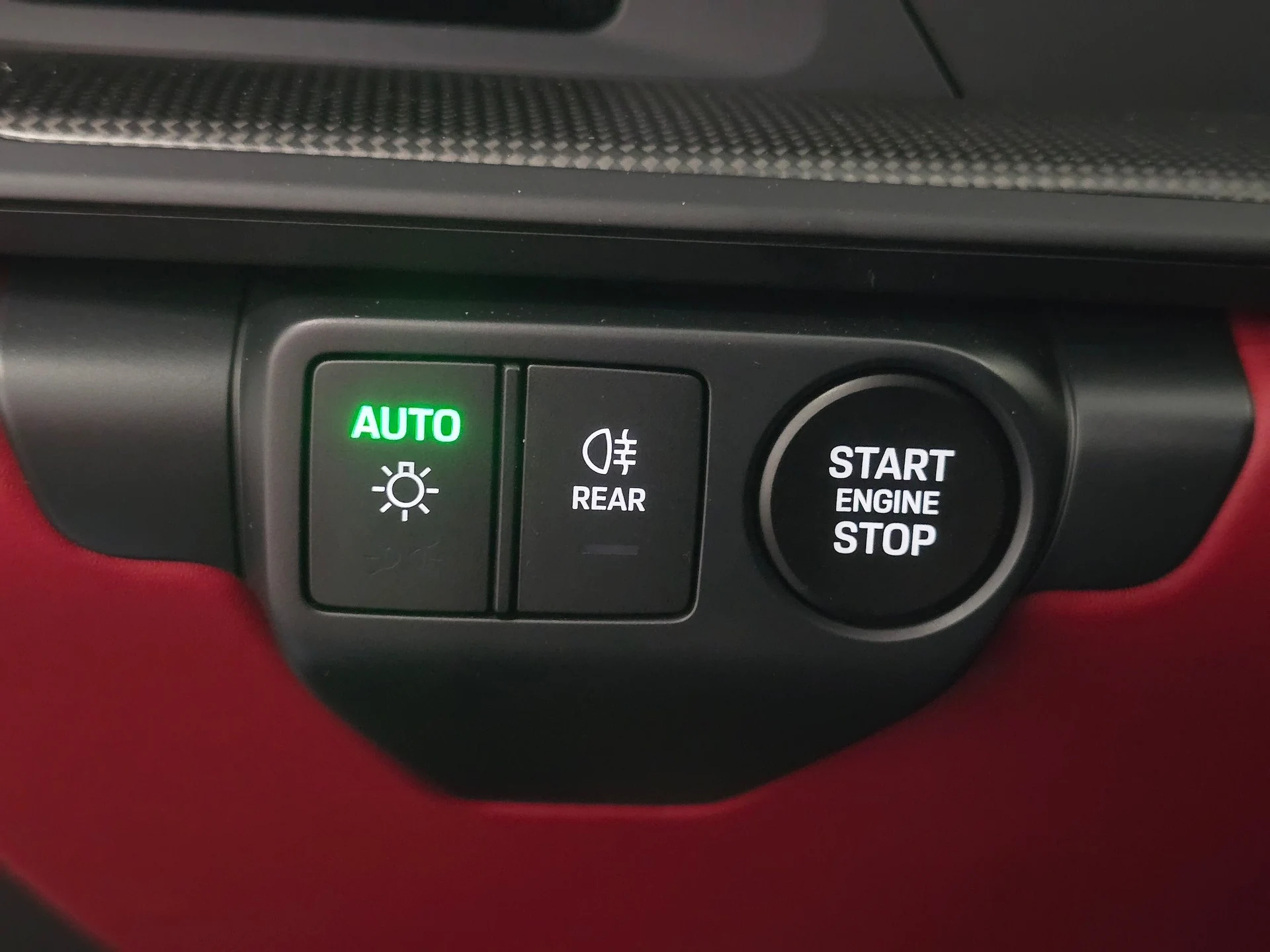 mph036_100684043_78ada1a40fb36cffc738ac2729fb6779x_4e329f2325