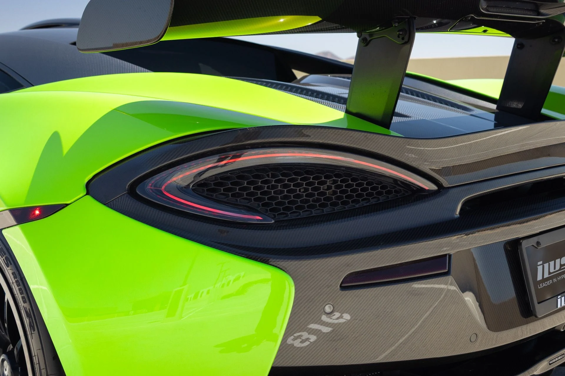 mph036_1014216116_Used_2020_Mc_Laren_620_R_1783549747_c9536fd466