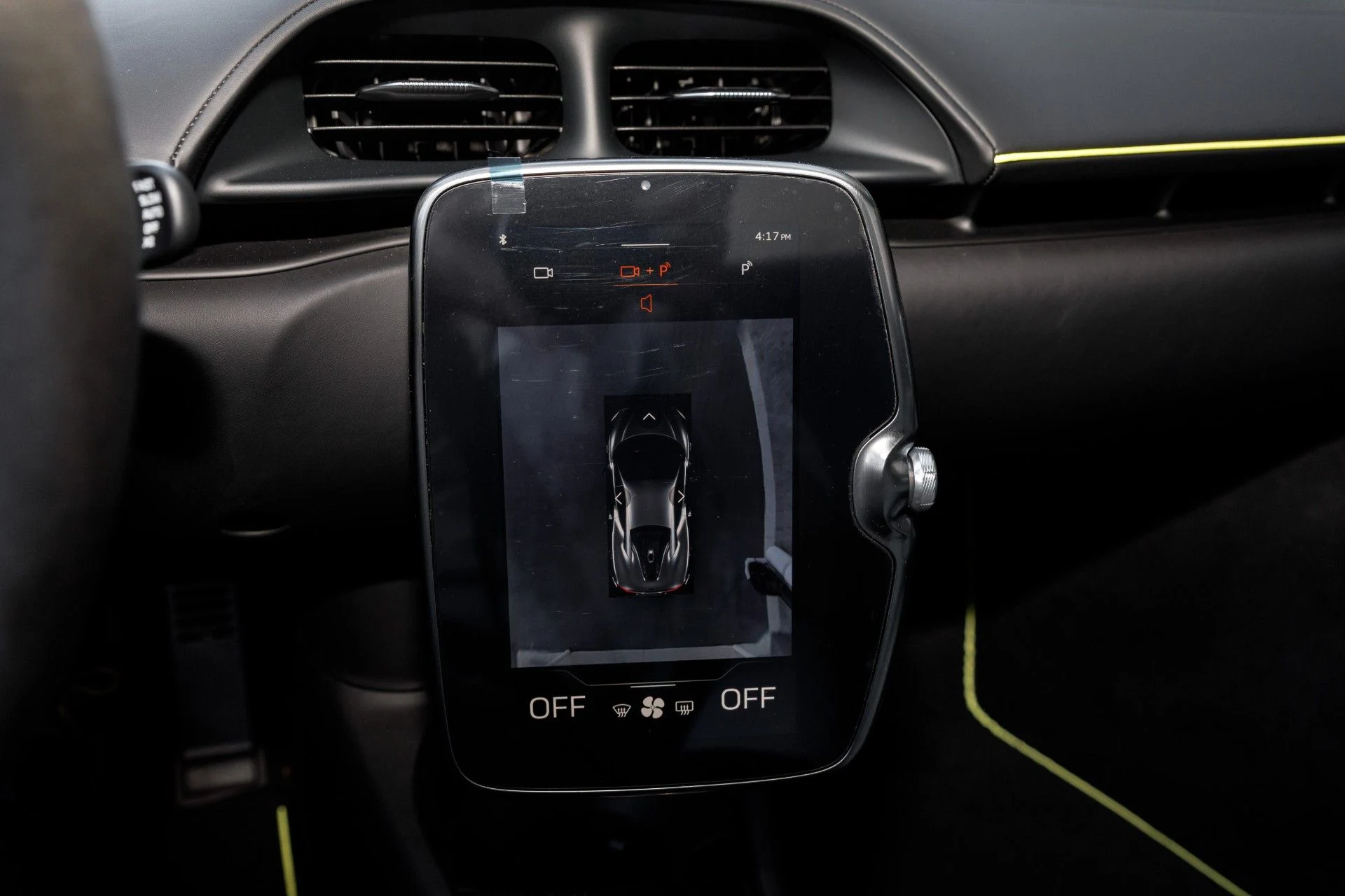 mph036_1014473725_287_p37_l_b8e3c9b191