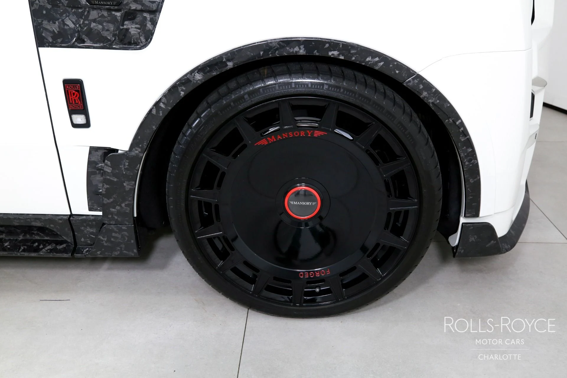 mph036_1016344567_Used_2026_Rolls_Royce_Cullinan_1789146466_246e64304a