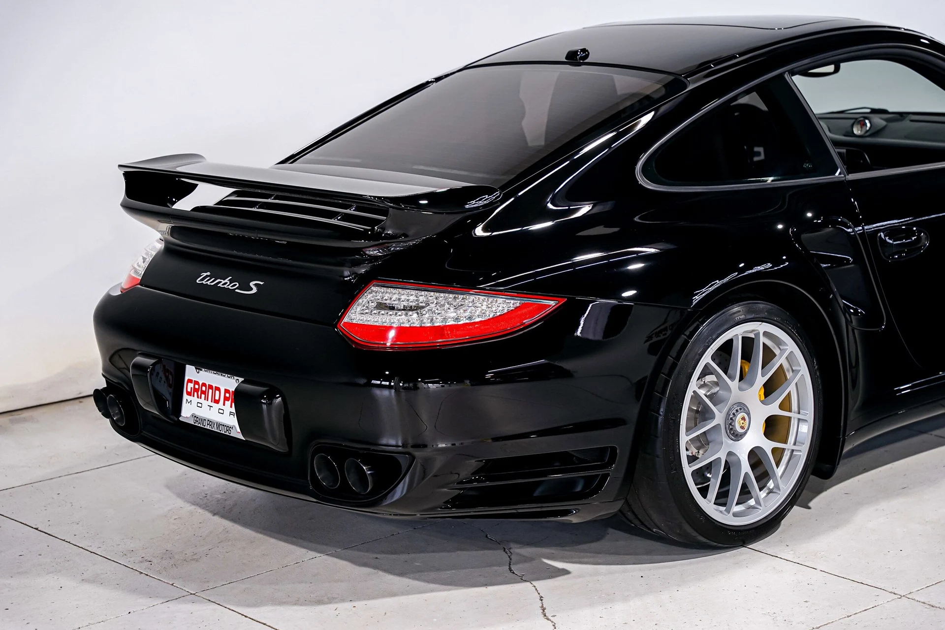 mph036_1023568407_c4f9e3a7cba76fd5eba60b86167c2283x_b7dfb935b5