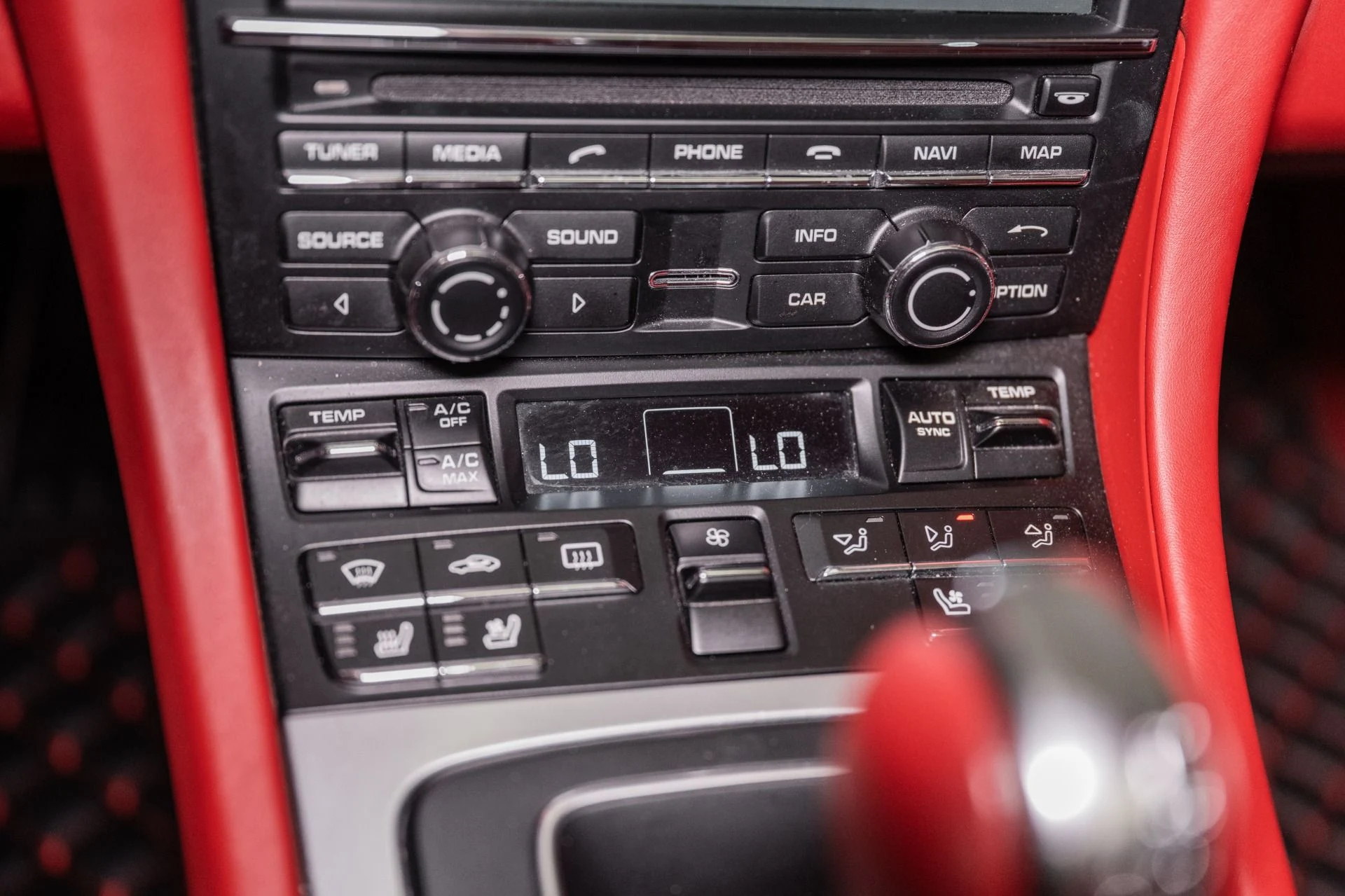 mph036_10249220_Used_2016_Porsche_911_Carrera_S_1758126477_f792baf8fd