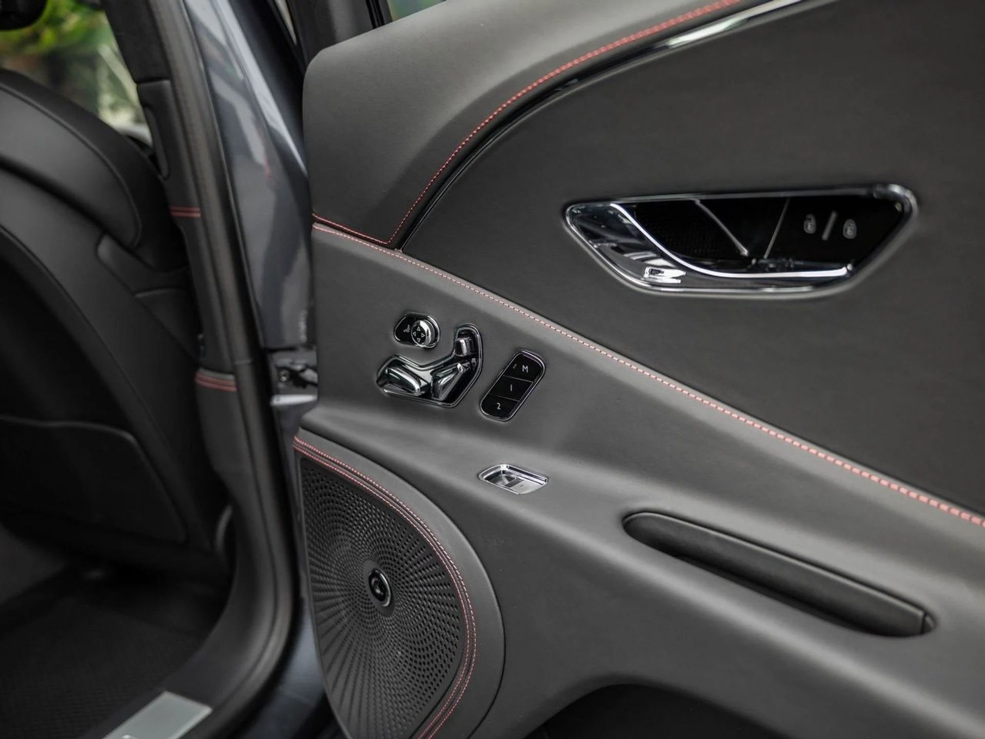 mph036_1034861487_ae9acf00c8c50bdab27e37939fe02c07x_9dacbe77b2