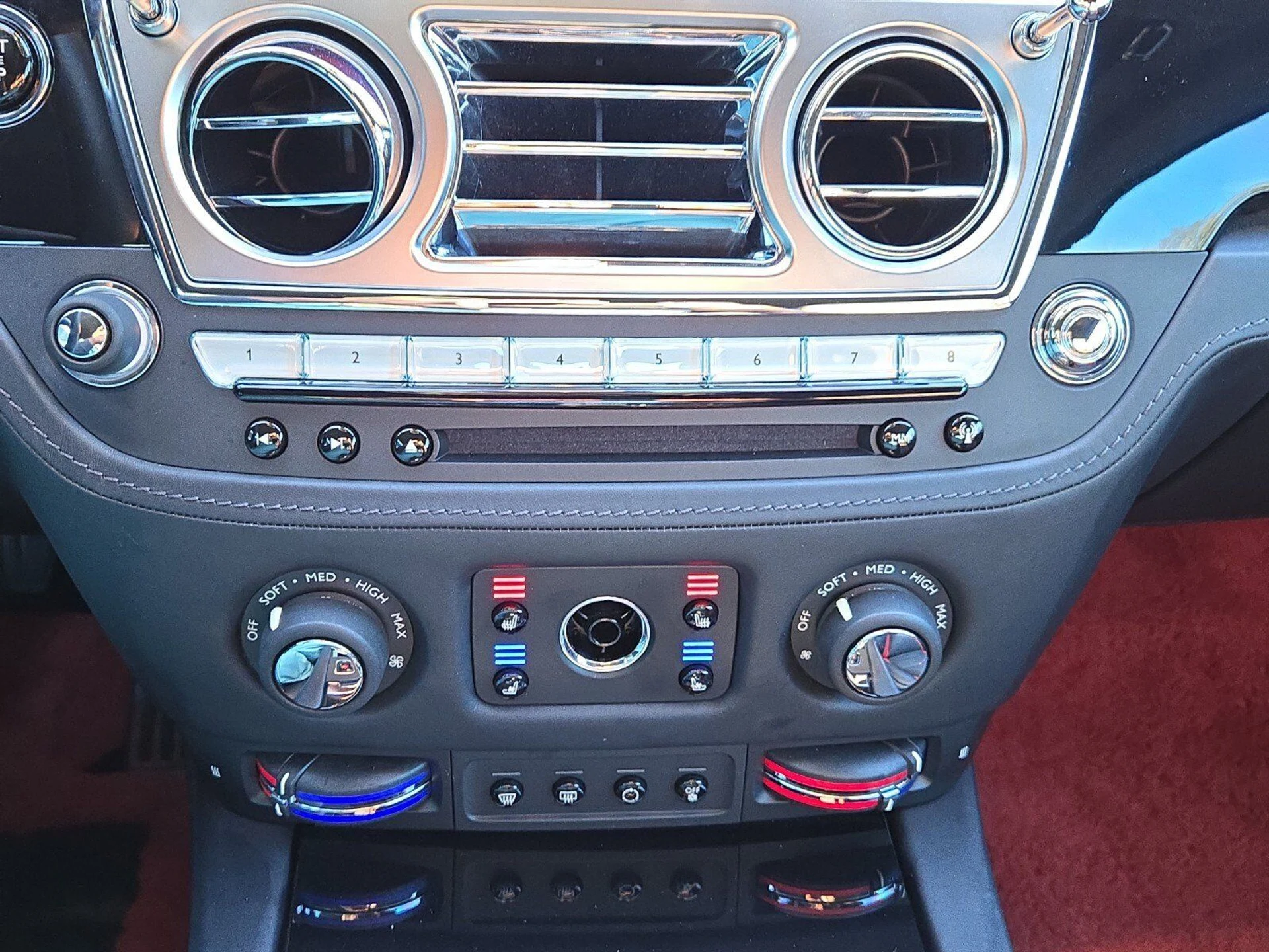 mph036_1044883043_124ab8ba74cff6ae5bd12e8cfa90e7c0x_e451bc03f2