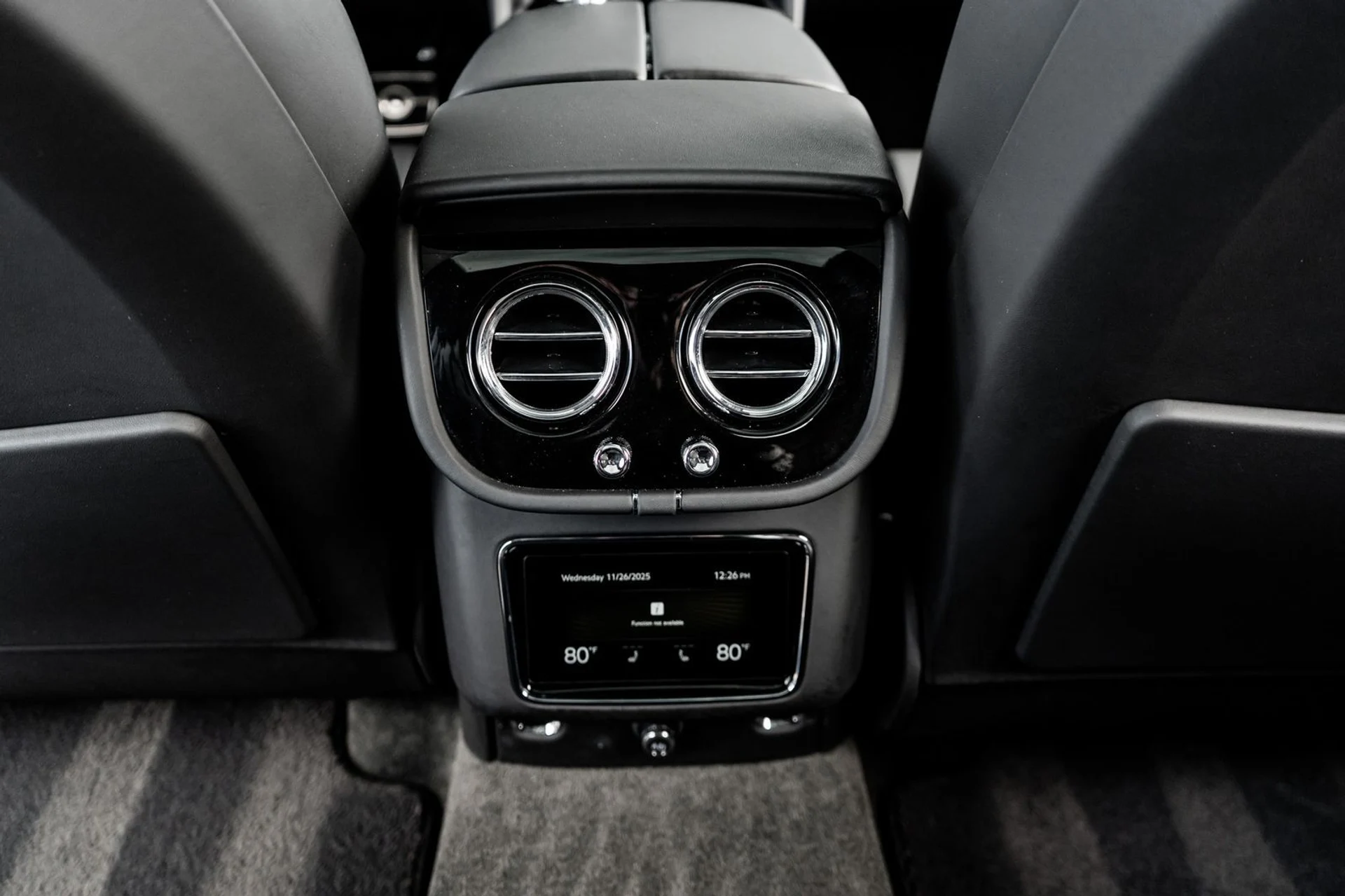 mph036_1048079451_0bf40f24_ad76_41fd_b6fa_3ead29310069_dcf0543e6a