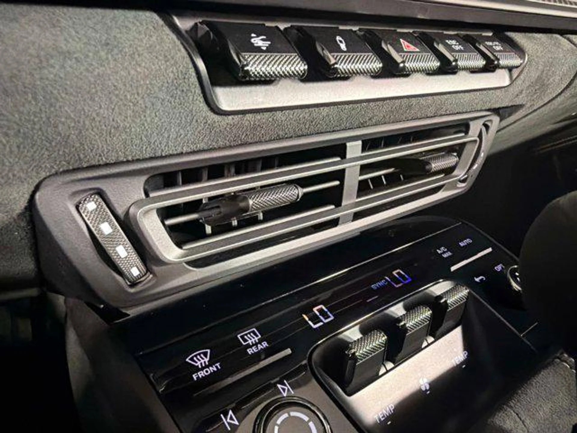 mph036_1058019306_Ifz_Y8n_K0_Lj_U7_Z6_BO_Hp_Ae_AF_4g_MA_da3fb66f95