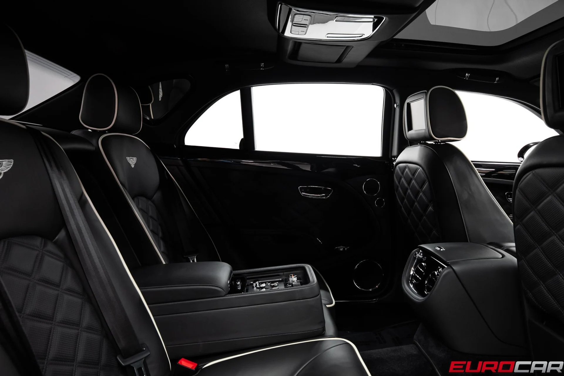 mph036_105972446_dcb0b0a1_485c_4ca1_91c8_b9f12e2ef51c_d59c0a185f