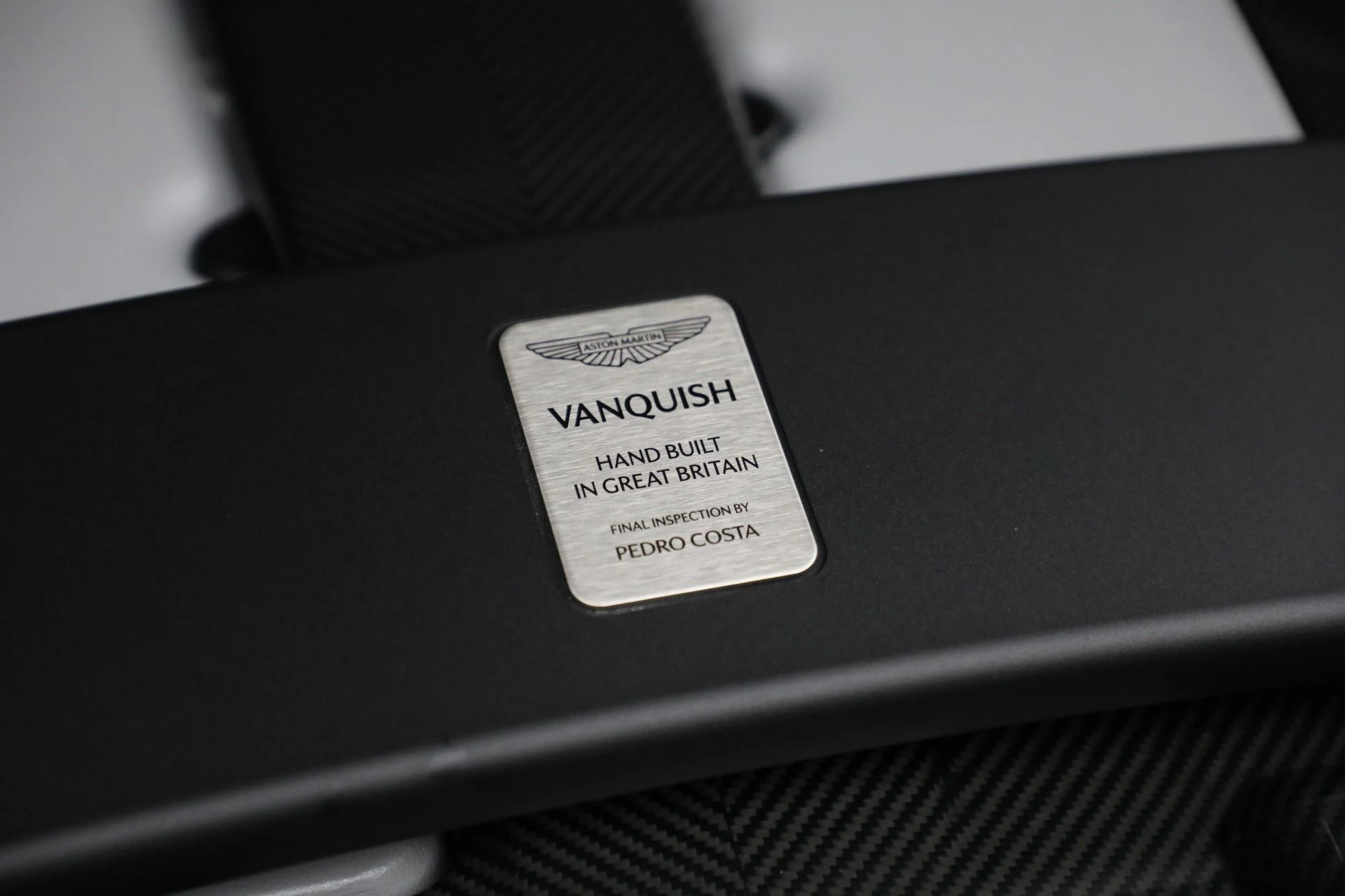 mph036_1062585727_New_2025_Aston_Martin_Vanquish_1738262610_d992448a82