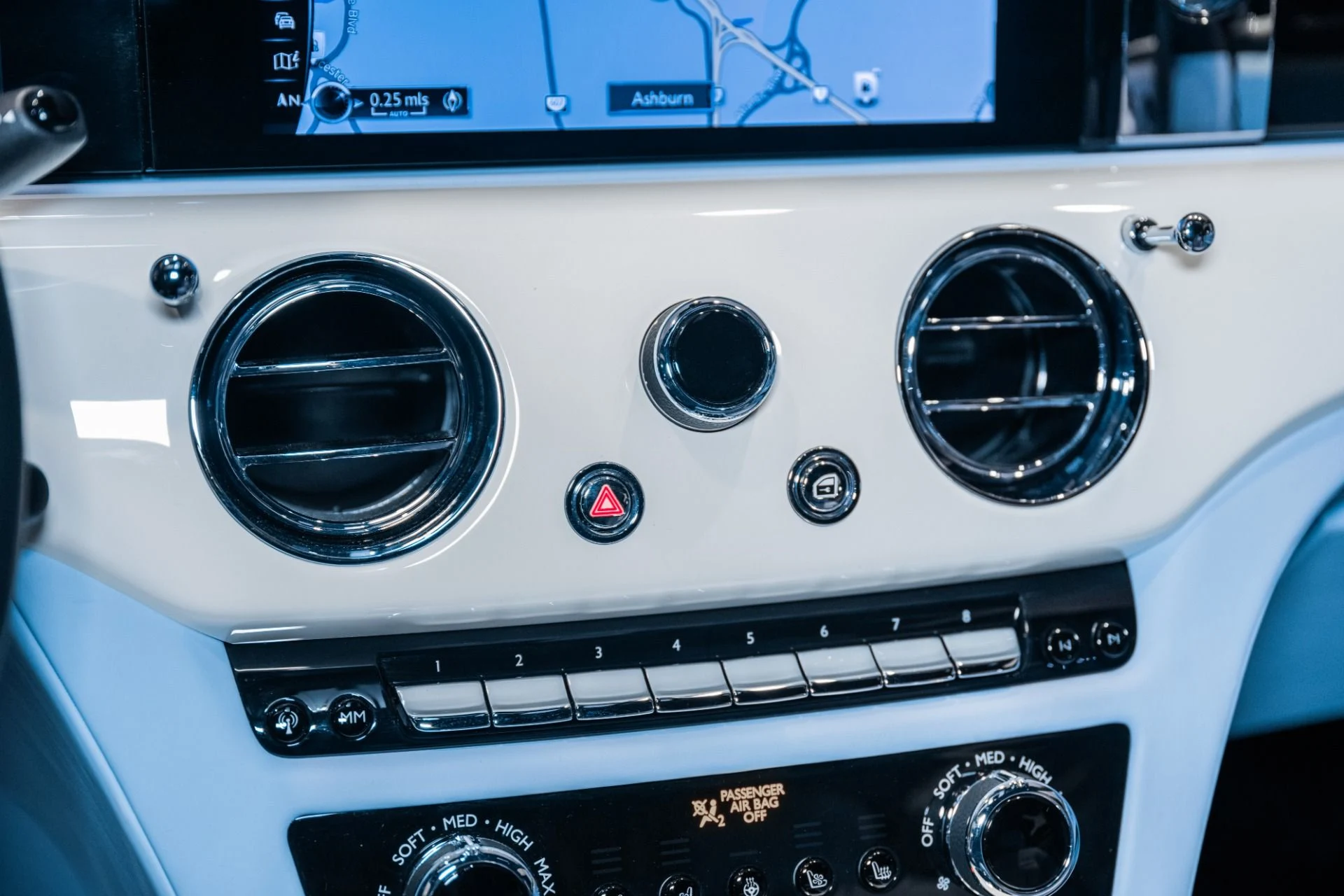 mph036_1064526392_Used_2023_Rolls_Royce_Ghost_1773457420_ded5ab8d92