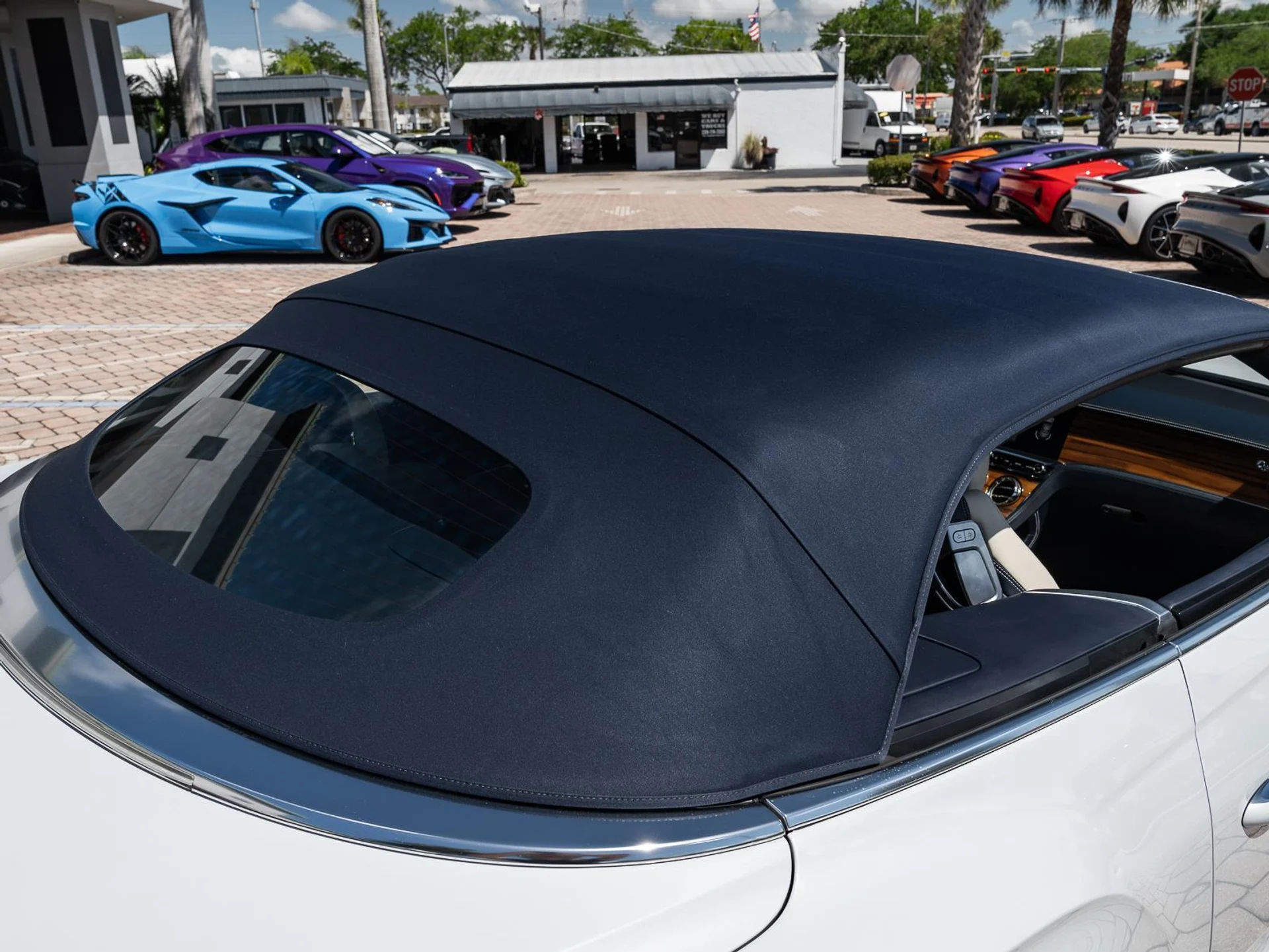 mph036_1070939055_Used_2021_Bentley_Continental_GTC_Mulliner_GT_Mulliner_V8_1775769046_77d5e40ed4