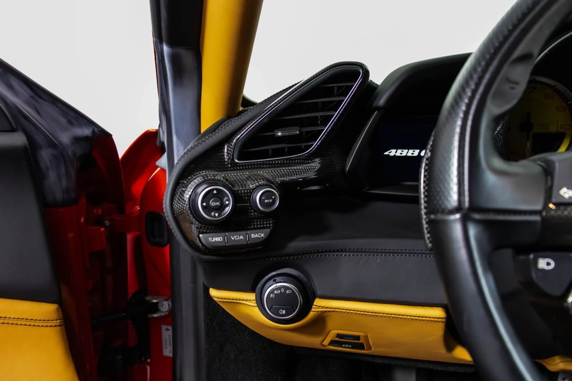 mph036_1072570881_95f8f4fb0796b8427c92eae03af6f590x_84995b8751