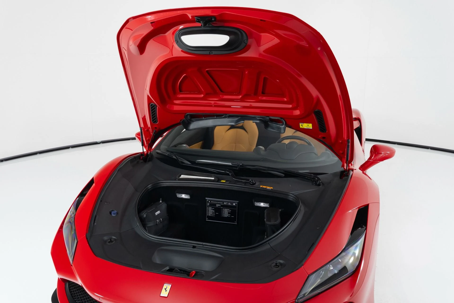mph036_1089790298_Used_2021_Ferrari_F8_Spider_1757957130_d8763c321d