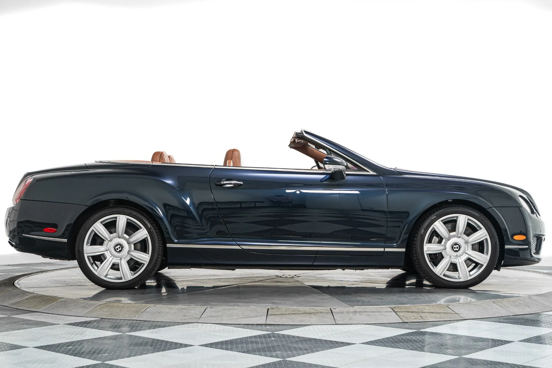 mph036_1101267593_Used_2007_Bentley_Continental_GTC_1756147829_dfe87c95f2